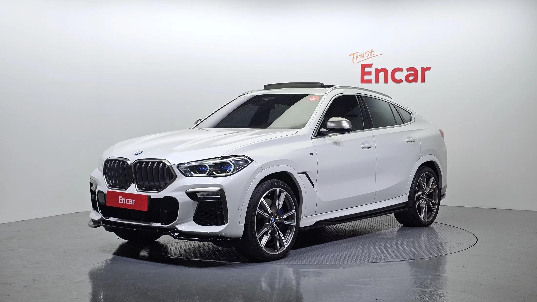 BMW X6 M50i, 2021 г. 73033 км.