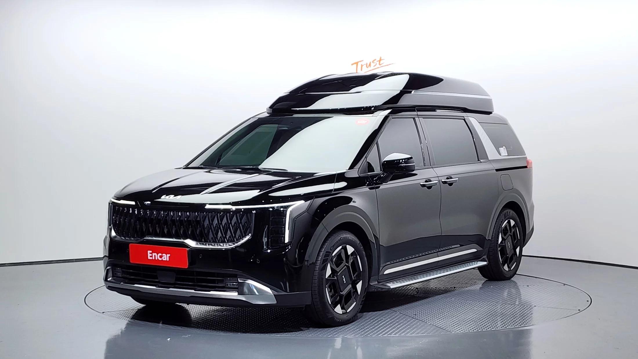 Kia Carnival Gasoline 7-Seater Hi Limousine Signature, 2024 г. 10331 км.