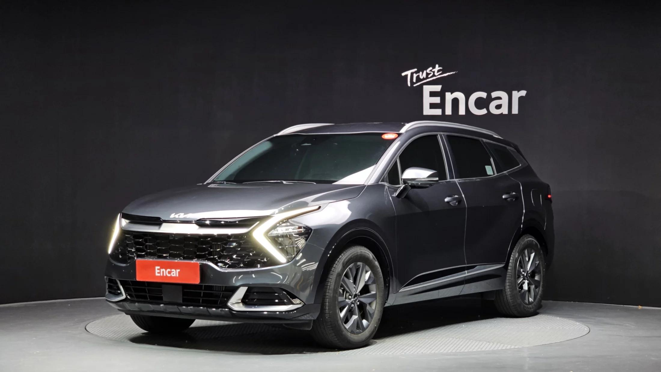 Kia Sportage Gasoline 1.6 Turbo 4WD Signature, 2023 г. 15680 км.