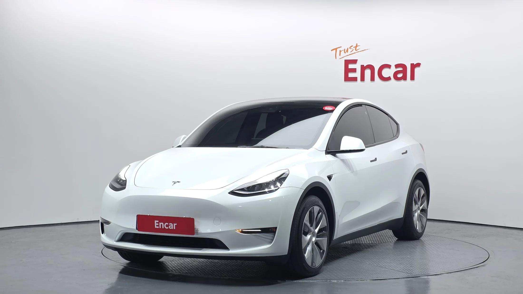 Tesla Model Y Long Range, электромобиль, 2022 г. 61946 км.