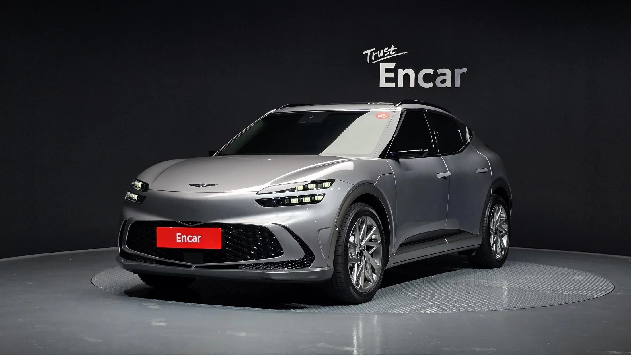 Genesis GV60 Standard AWD, электромобиль, 2023 г. 32740 км.