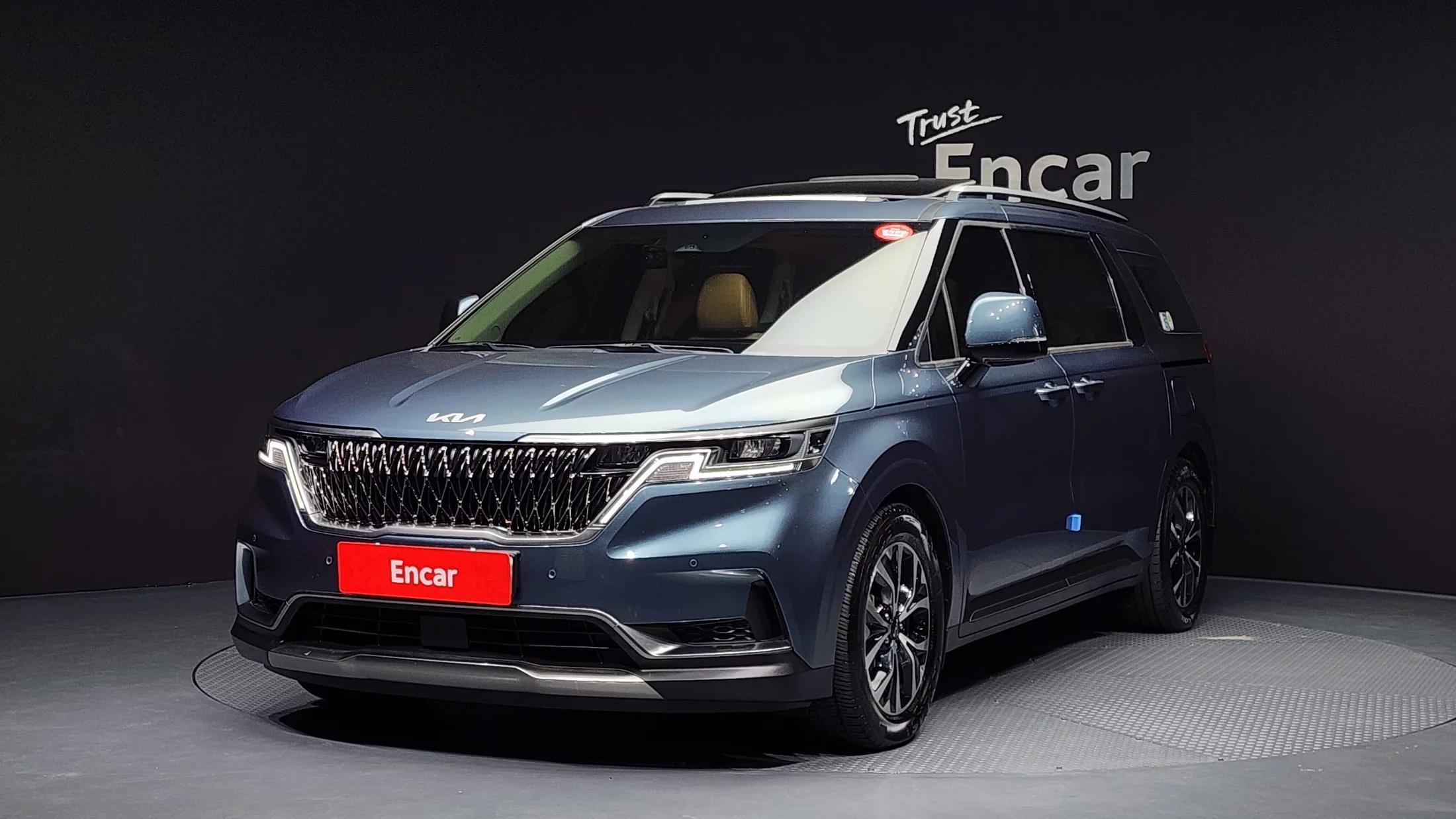 Kia Carnival 11-Seater Signature, 2021 г. 88504 км.