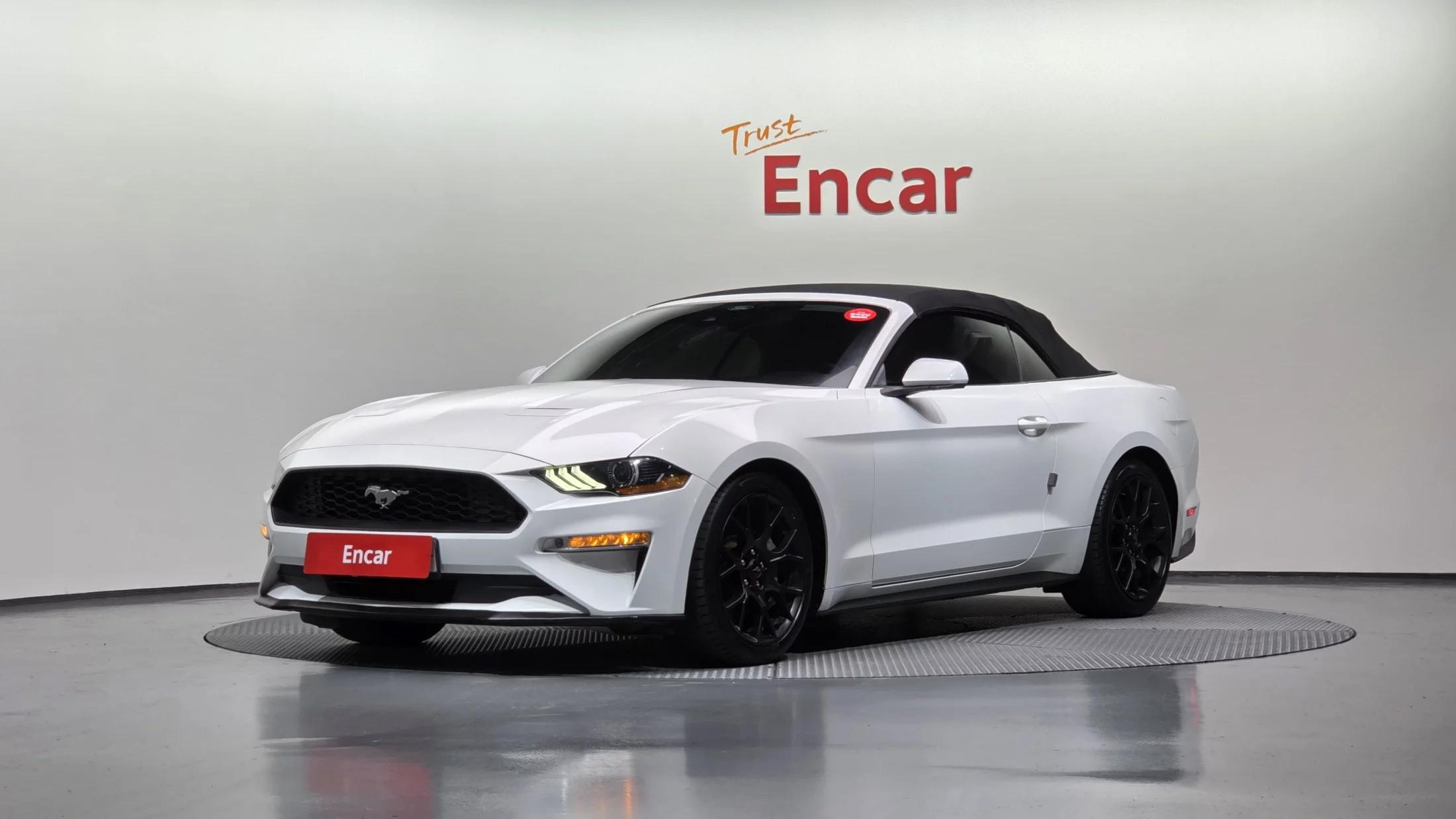 Ford MUSTANG Convertible, 2021 г. 124759 км.