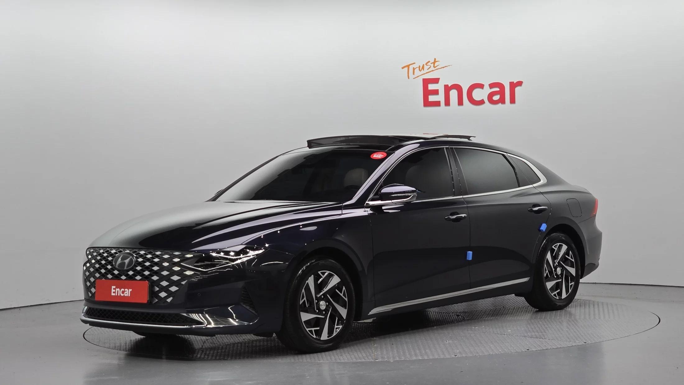 Hyundai Grandeur Le Blanc, гибрид, 2021 г. 94735 км.