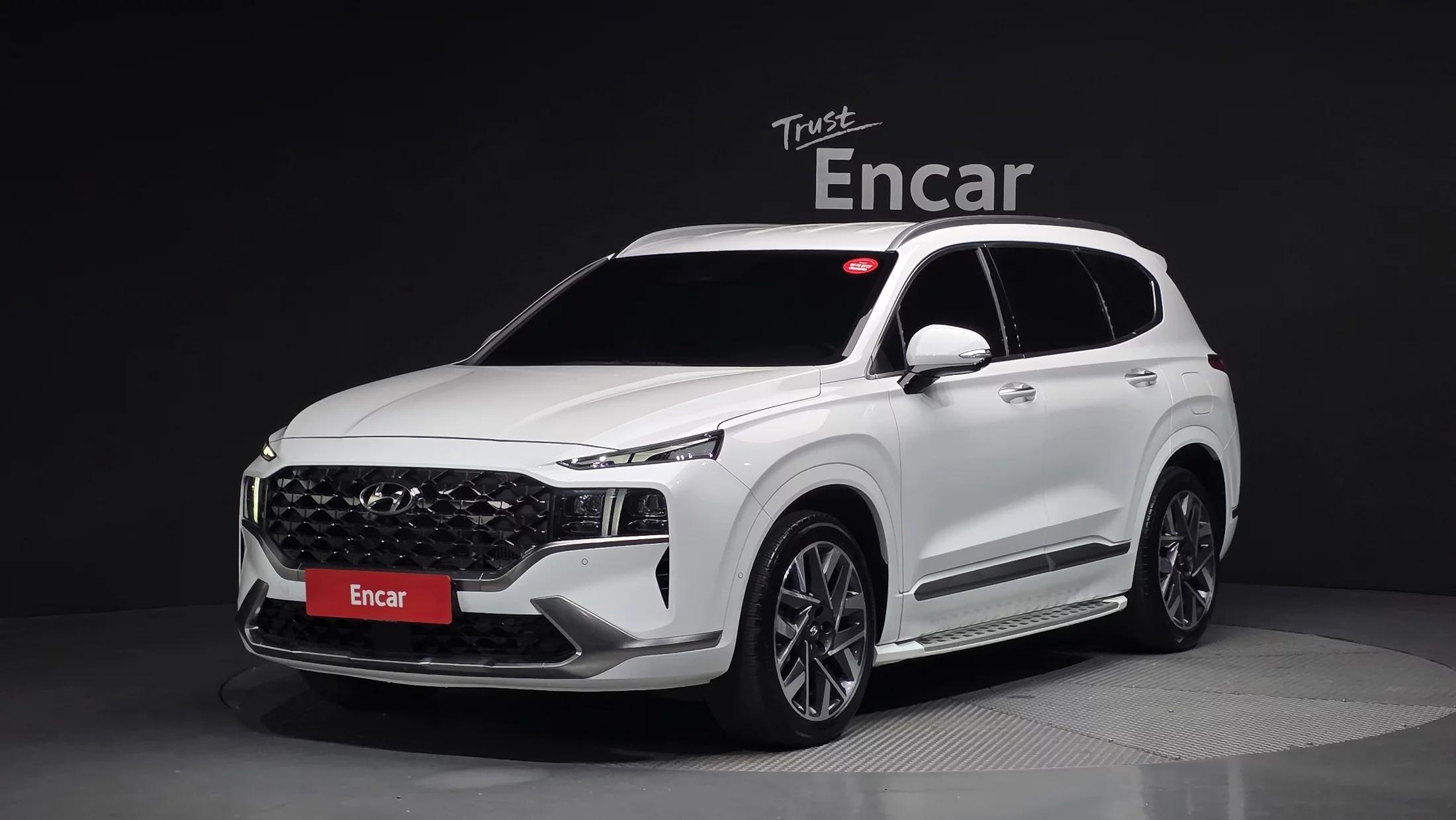 Hyundai Santa Fe Gasoline 2.5T 2WD Calligraphy, 2022 г. 24772 км.
