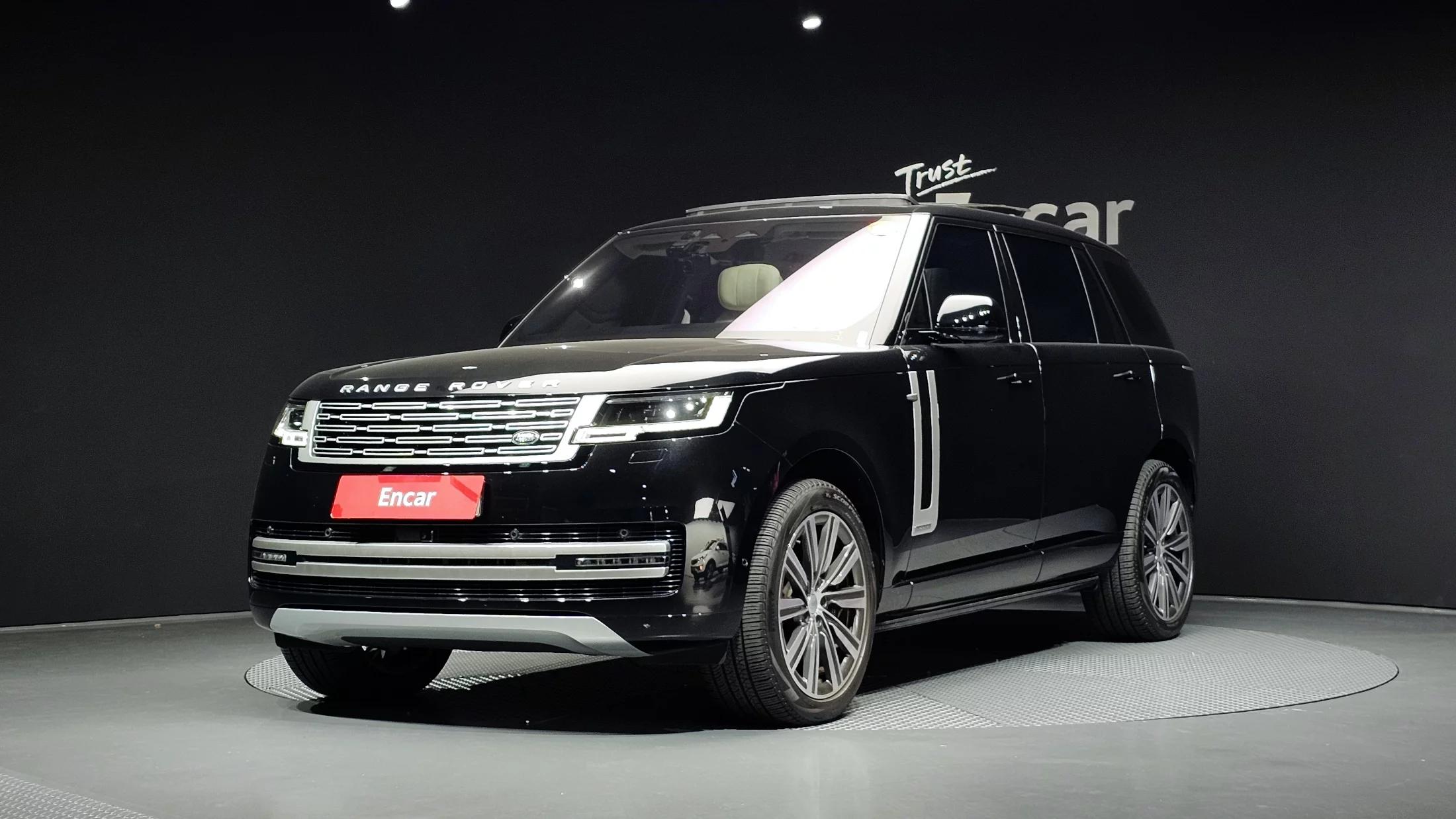 Land Rover Range Rover P530 Autobiography Long Wheel Base, 2022 г. 17410 км.