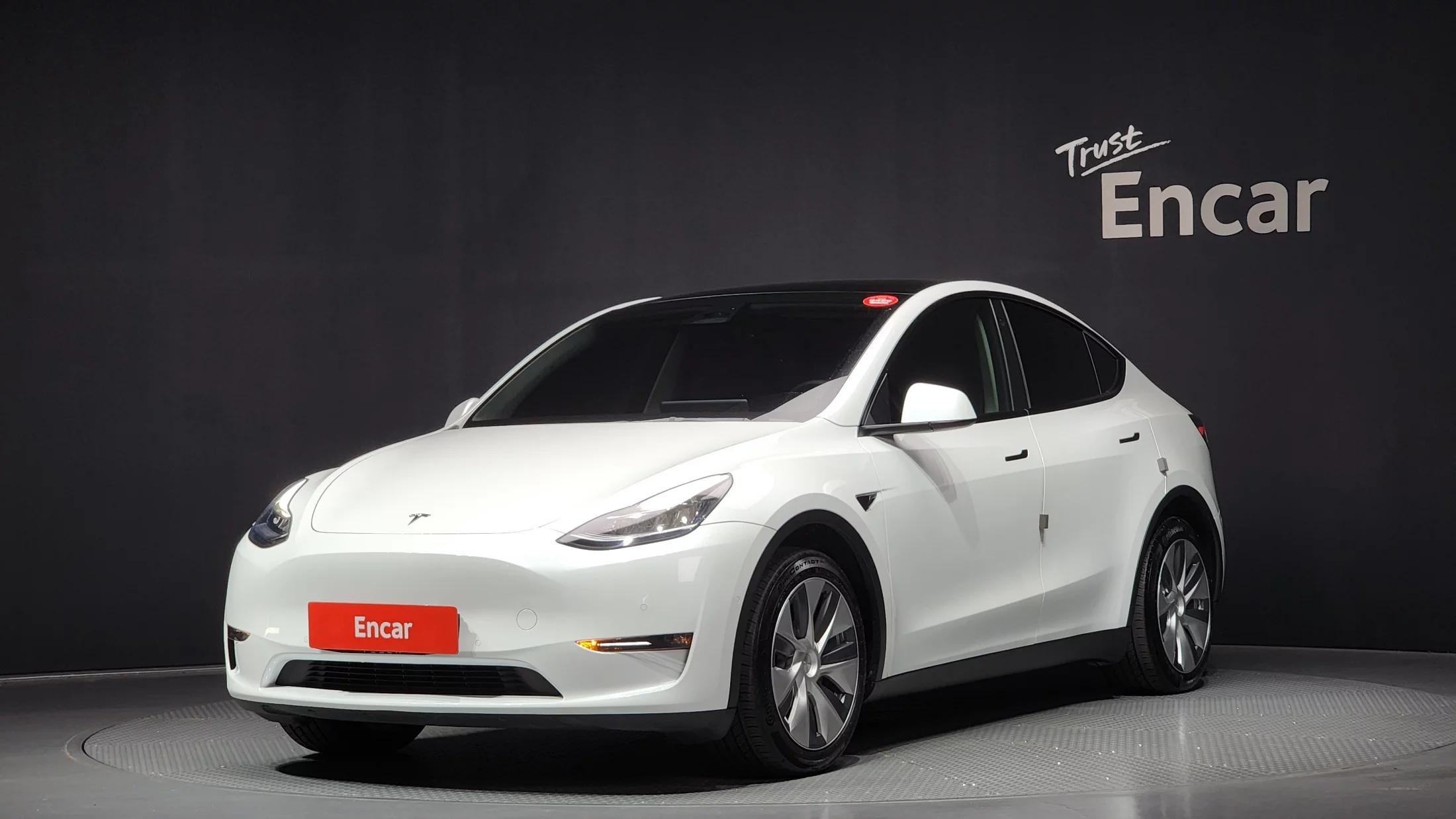 Tesla Model Y Long Range, электромобиль, 2022 г. 49706 км.