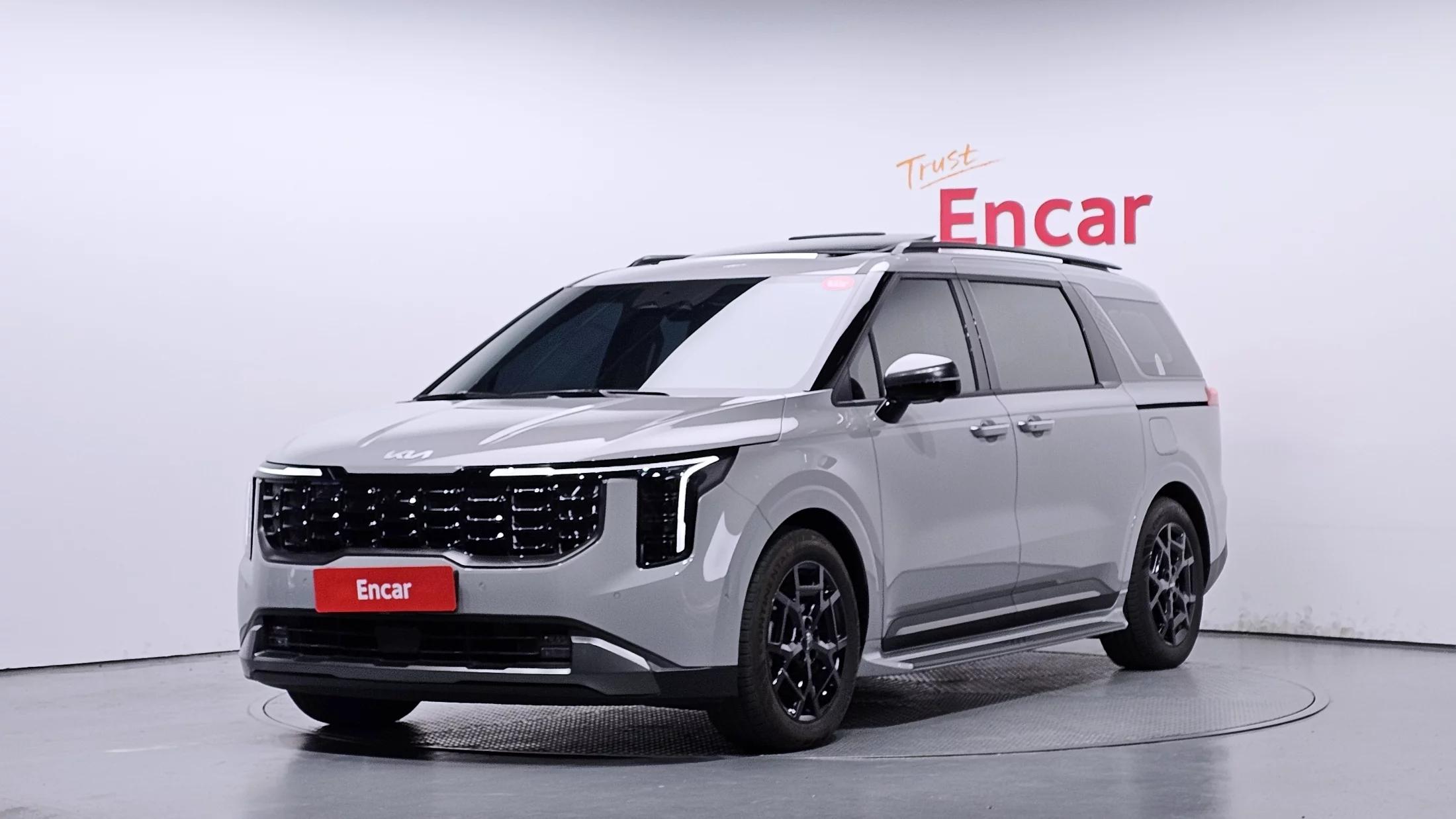 Kia Carnival 9-Seater Gravity, 2025 г. 5521 км.