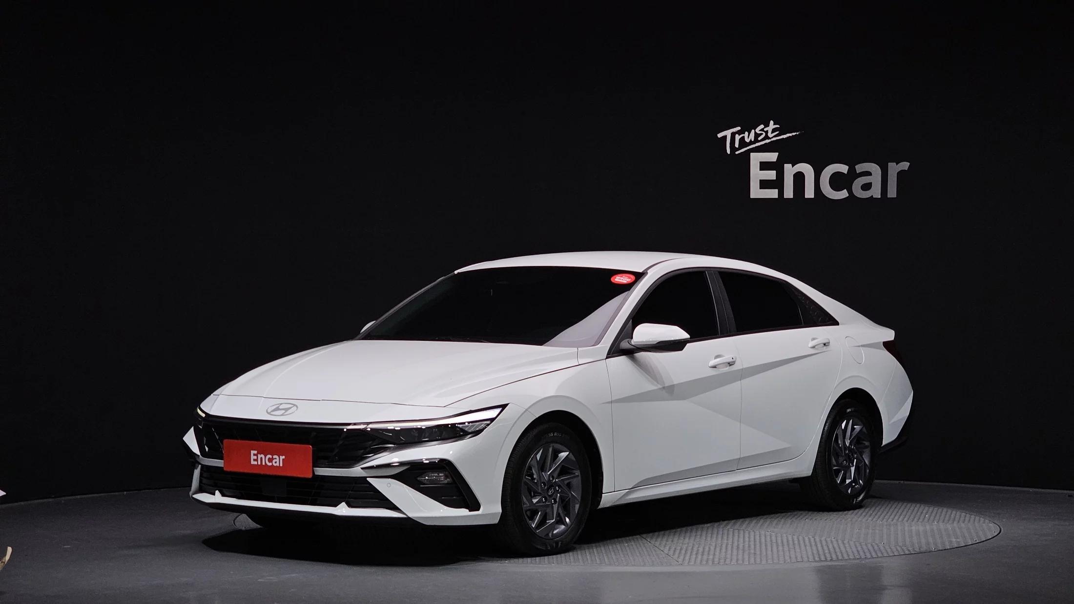 Hyundai AVANTE (Хендай Элантра) 1.6 Modern, 2024 г. 24514 км.