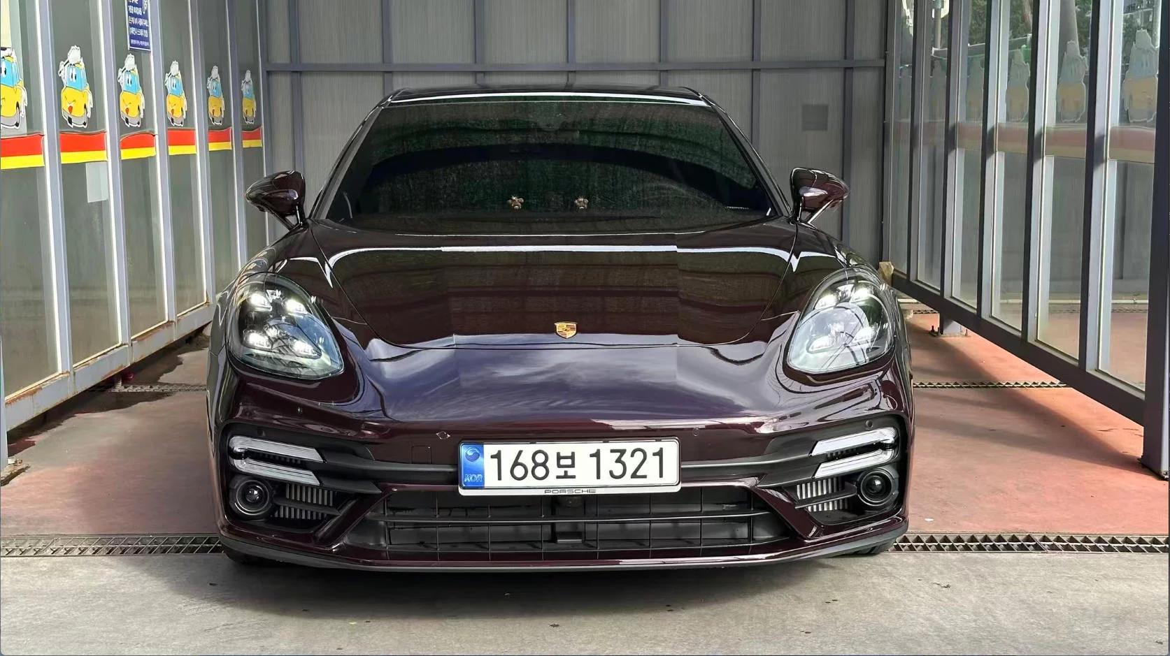 Porsche PANAMERA 2.9 AWD E-Hybrid Platinum Edition, гибрид, 2023 г. 5531 км.