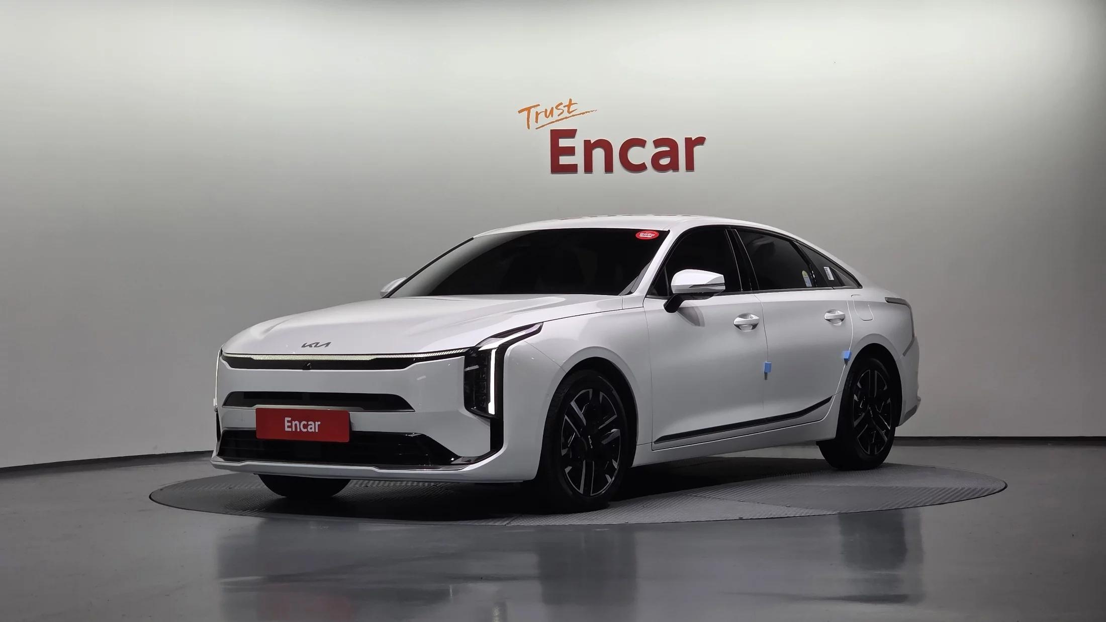 Kia K8 2.5 Gasoline 2WD Noblesse, 2024 г. 25415 км.