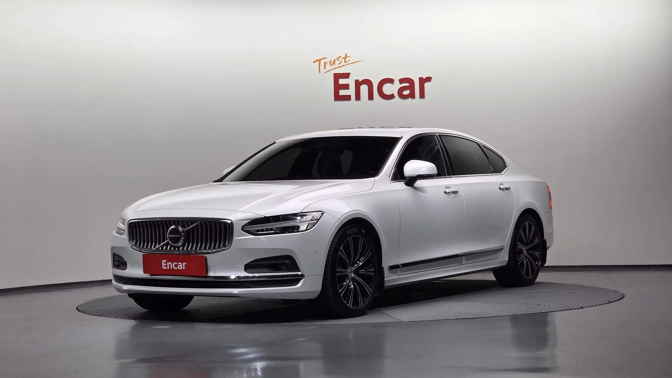 Volvo S90 B5 Ultimate Bright, 2022 г. 60379 км.