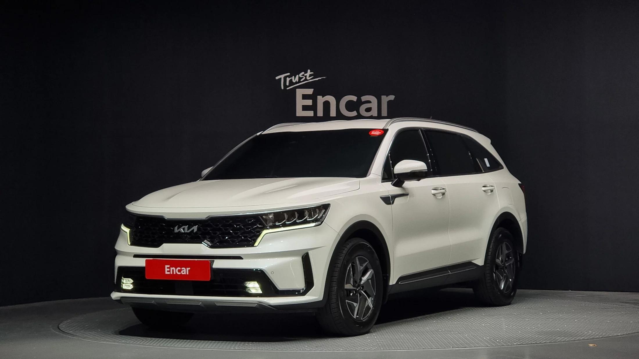 Kia Sorento HEV 1.6 2WD Noblesse, гибрид, 2022 г. 49108 км.