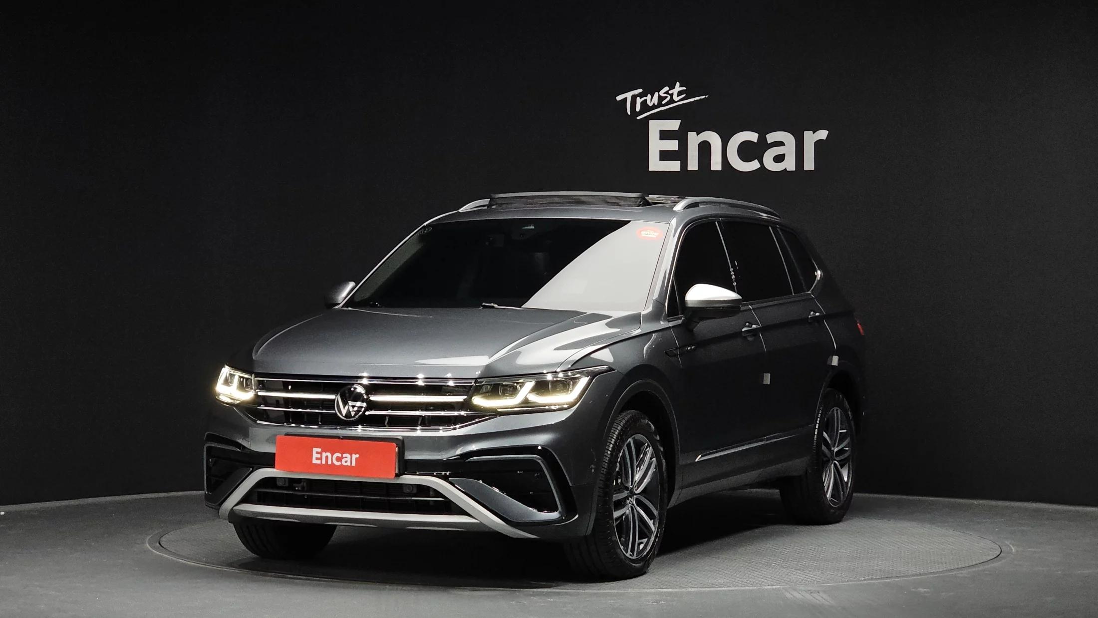 Volkswagen TIGUAN 2.0 TSI Prestige, 2022 г. 33808 км.