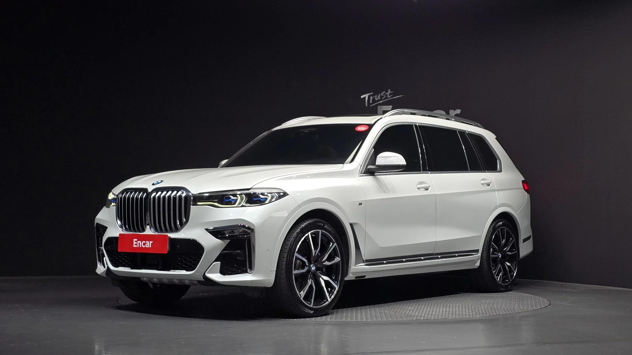 BMW X7 xDrive 40i M Sport 6STR, 2022 г. 71814 км.