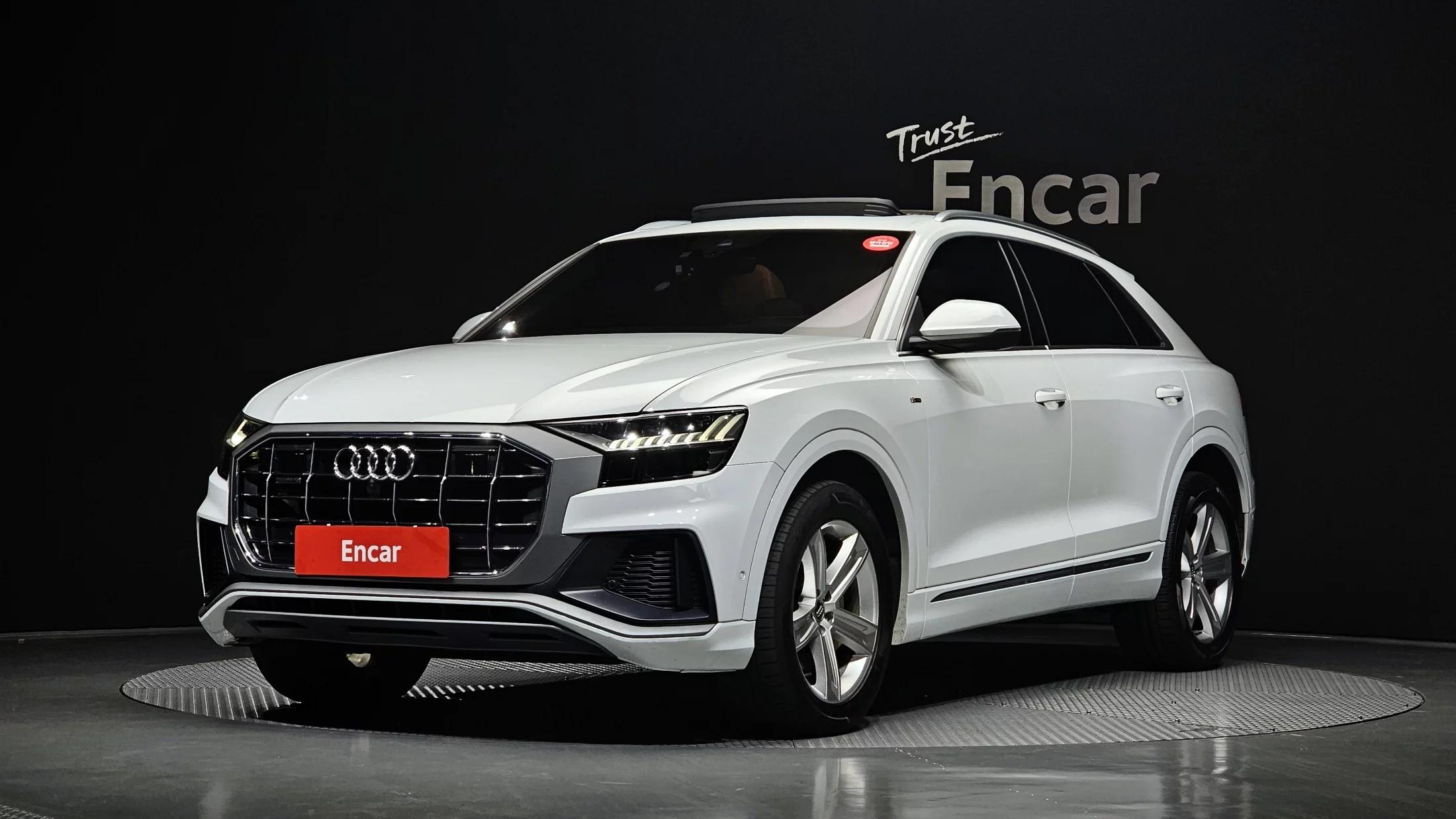 Audi Q8 45 TDI Quattro Premium, 2021 г. 83069 км.