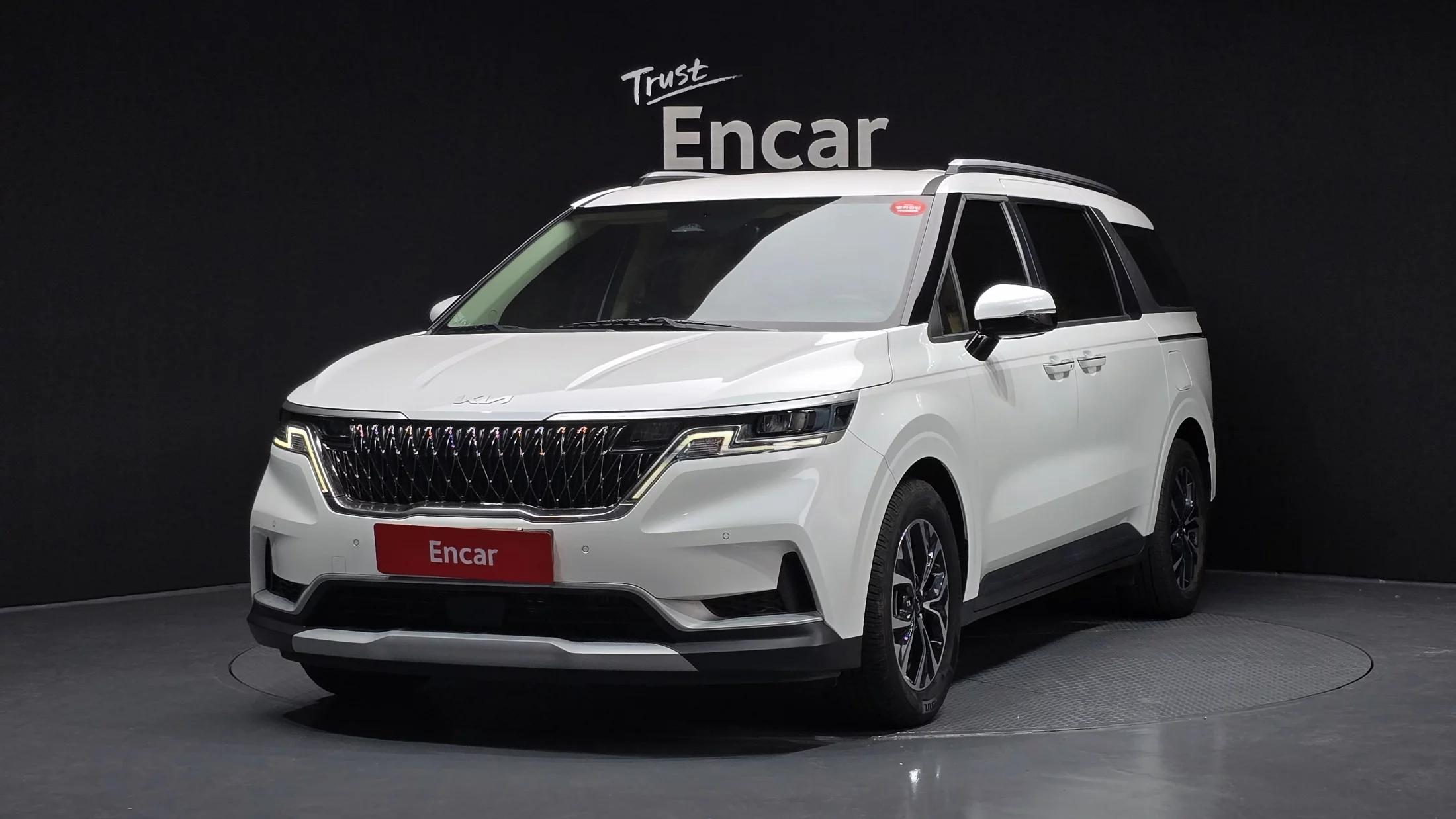 Kia Carnival 9-Seater Prestige, 2023 г. 57577 км.