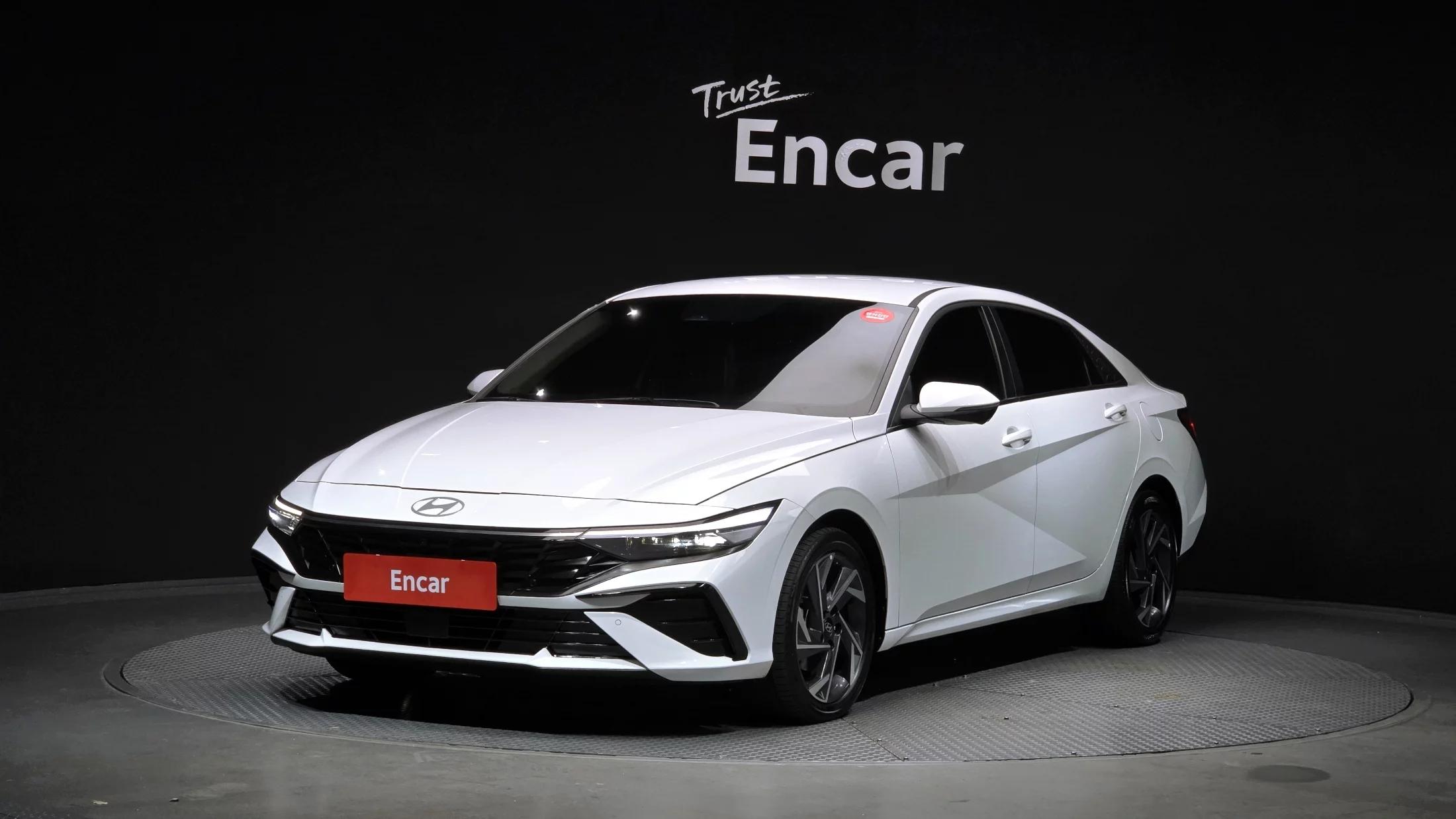 Hyundai AVANTE (Хендай Элантра) Inspiration, гибрид, 2025 г. 36746 км.