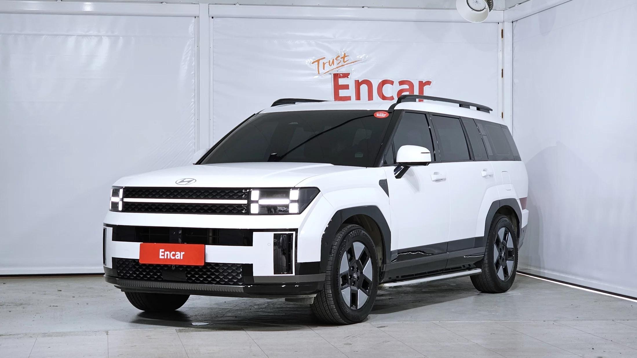 Hyundai Santa Fe HEV 1.6 2WD Calligraphy, гибрид, 2023 г. 37141 км.