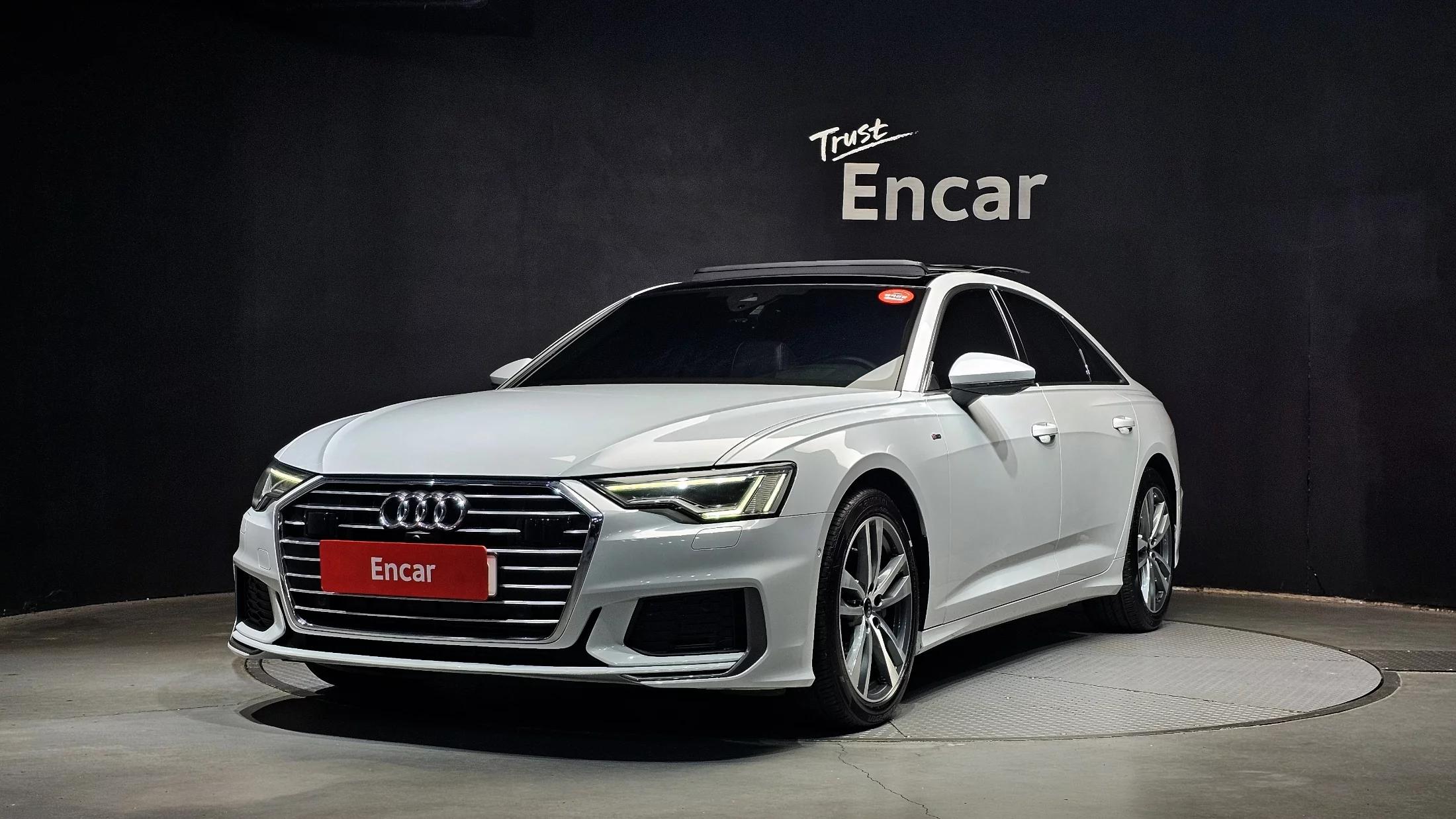 Audi A6 45 TFSI Premium, 2022 г. 42879 км.