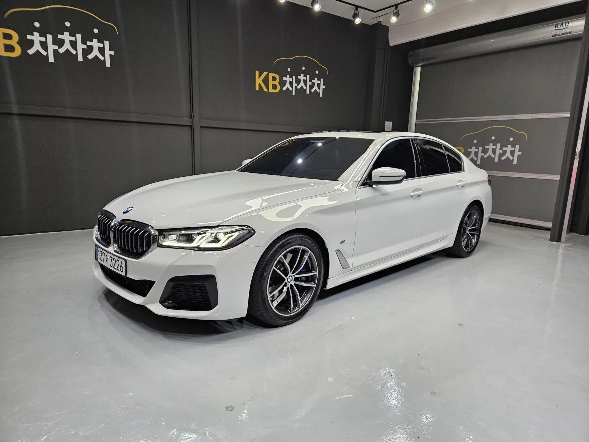 BMW 5-Series 520i M Sport, 2022 г. 80280 км.