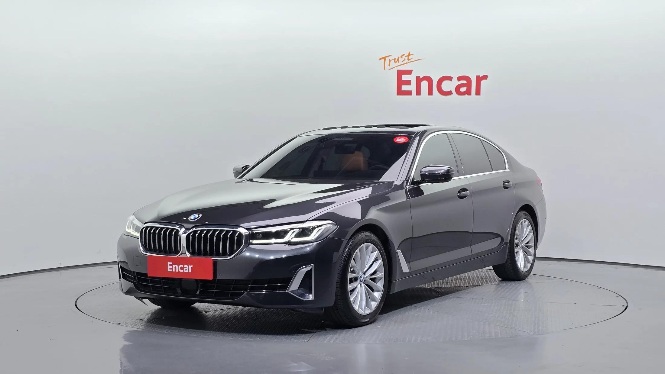 BMW 5-Series 520i Luxury, 2022 г. 58004 км.