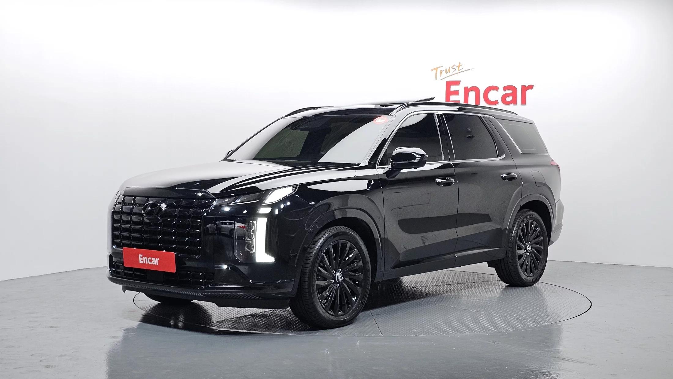 Hyundai Palisade Gasoline 3.8 2WD Calligraphy Black Edition, 2024 г. 26821 км.
