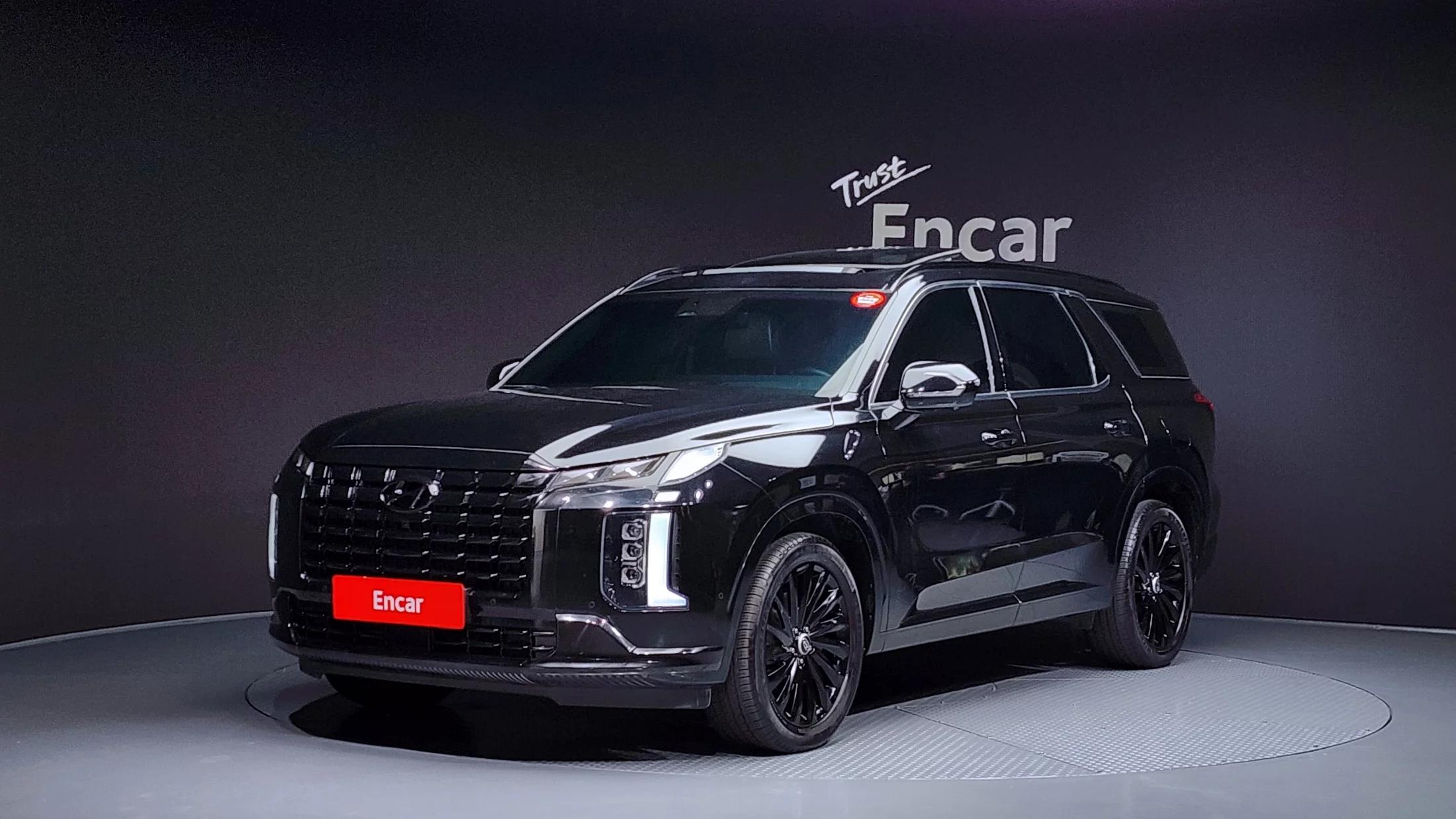 Hyundai Palisade Diesel 2.2 2WD Calligraphy Black Edition, 2024 г. 40329 км.
