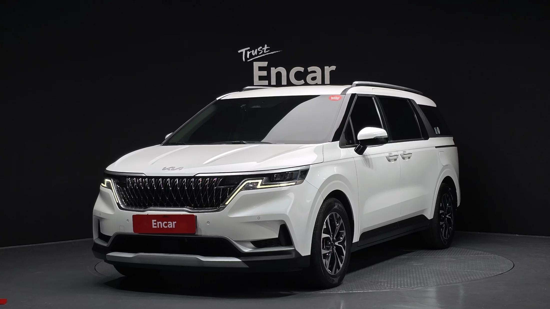 Kia Carnival 9-Seater Prestige, 2021 г. 104152 км.