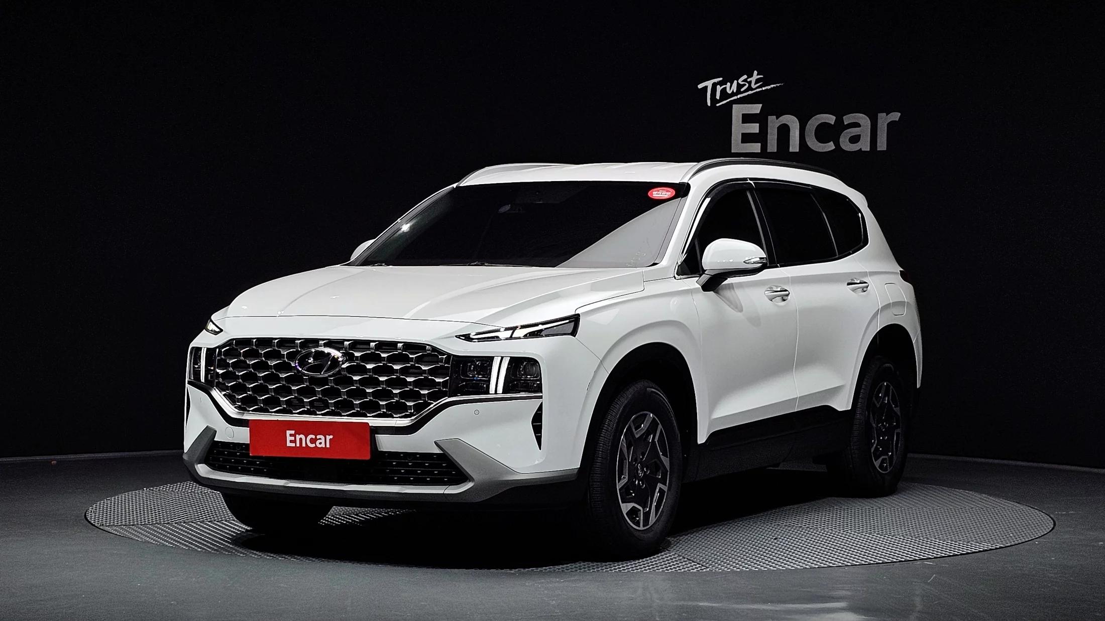 Hyundai Santa Fe HEV 1.6 2WD Prestige, гибрид, 2023 г. 6214 км.