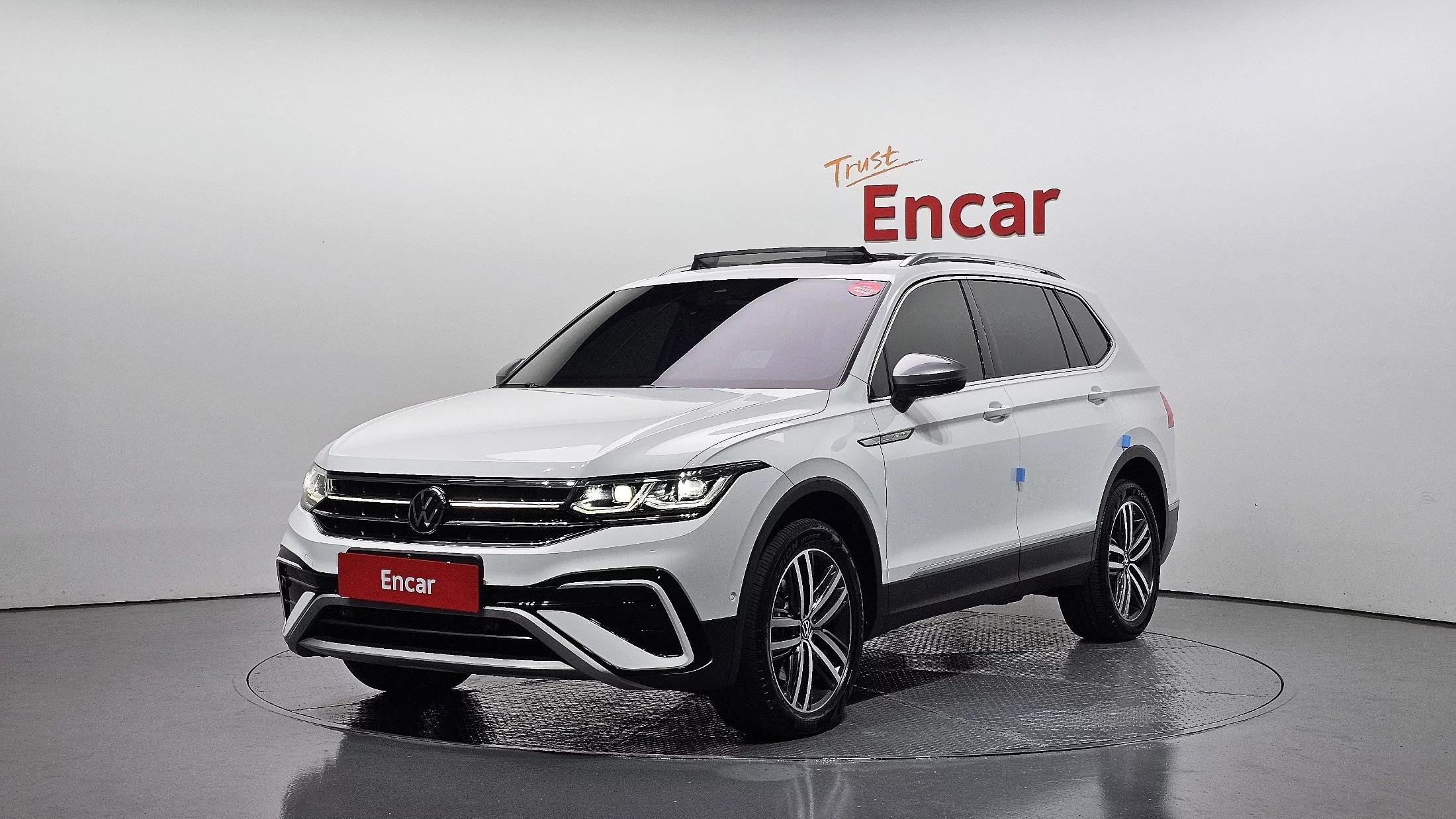 Volkswagen TIGUAN 2.0 TSI Prestige, 2022 г. 43293 км.