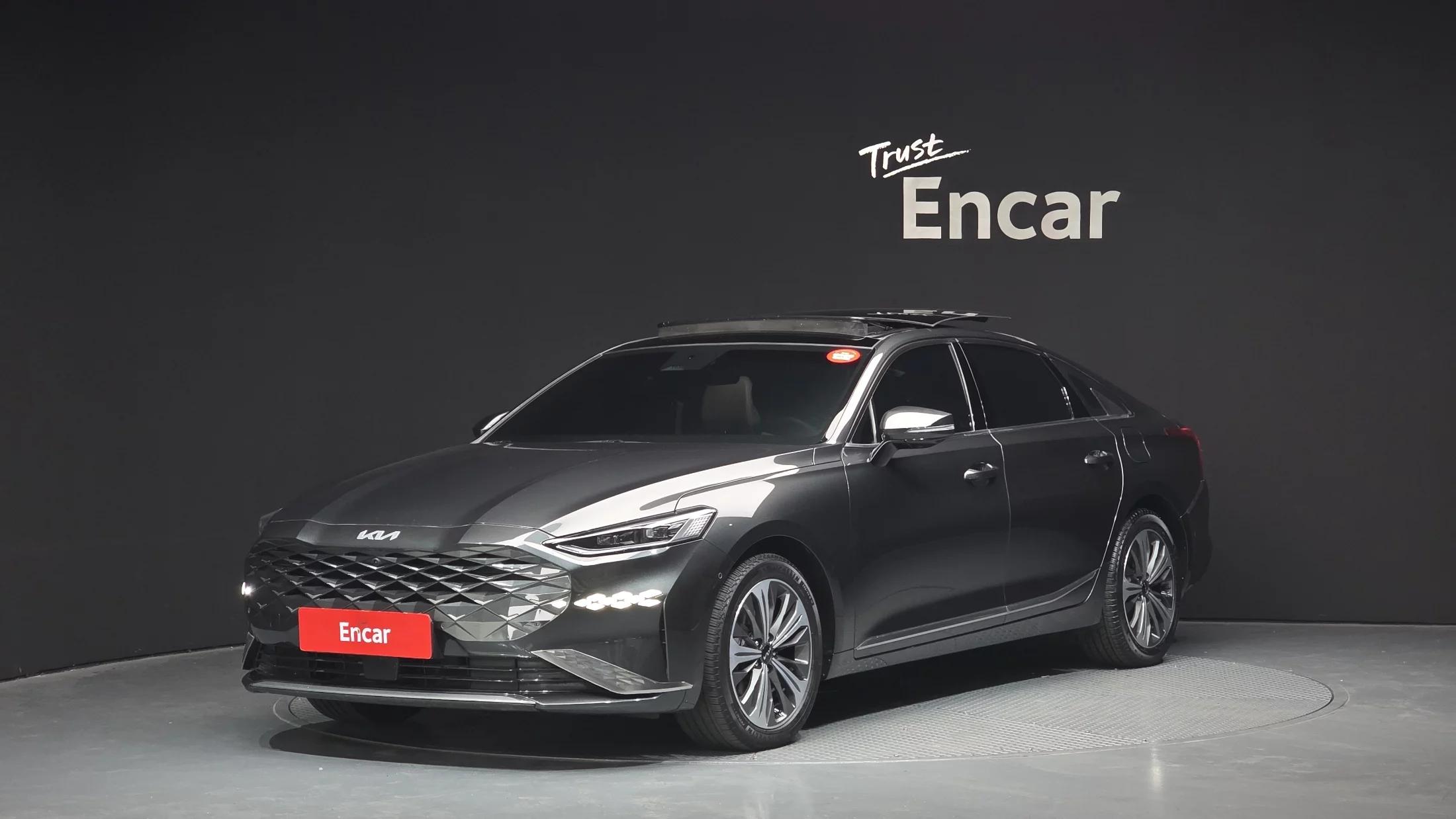 Kia K8 Signature Special, гибрид, 2023 г. 48927 км.