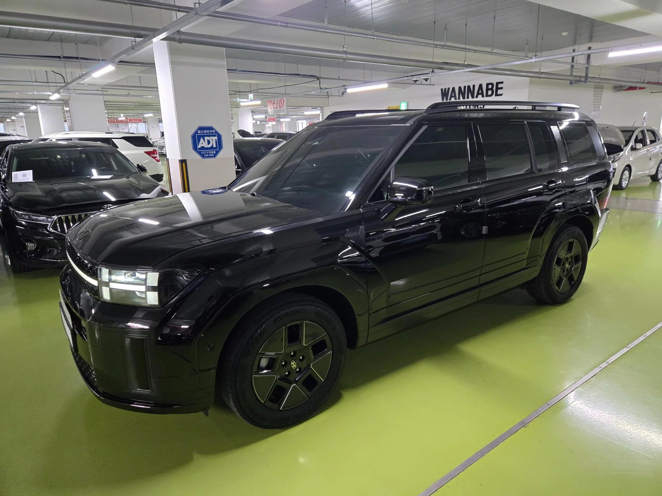 Hyundai Santa Fe HEV 1.6 2WD Calligraphy, гибрид, 2023 г. 22922 км.