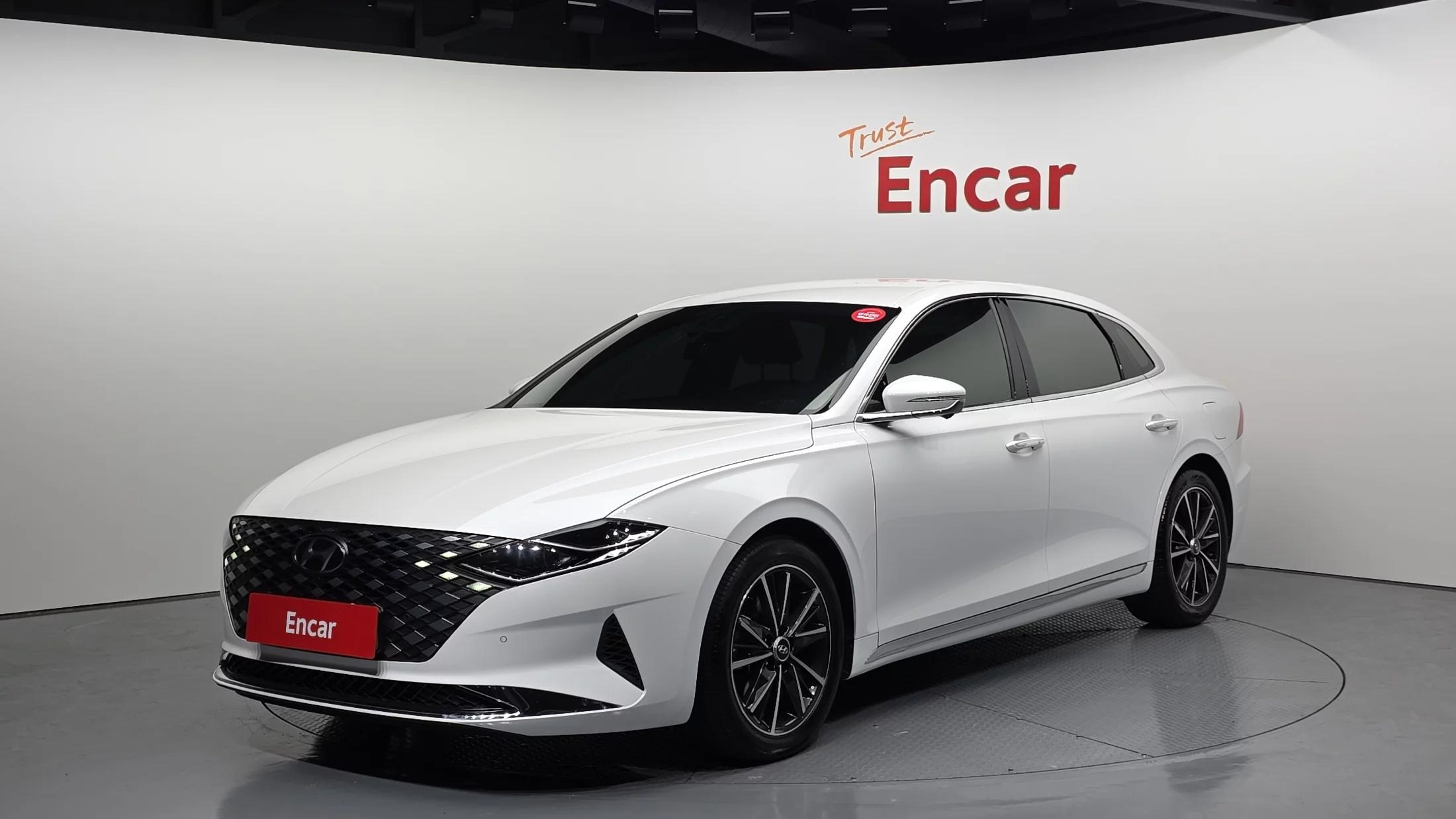 Hyundai Grandeur 2.5 Le Blanc, 2021 г. 47501 км.