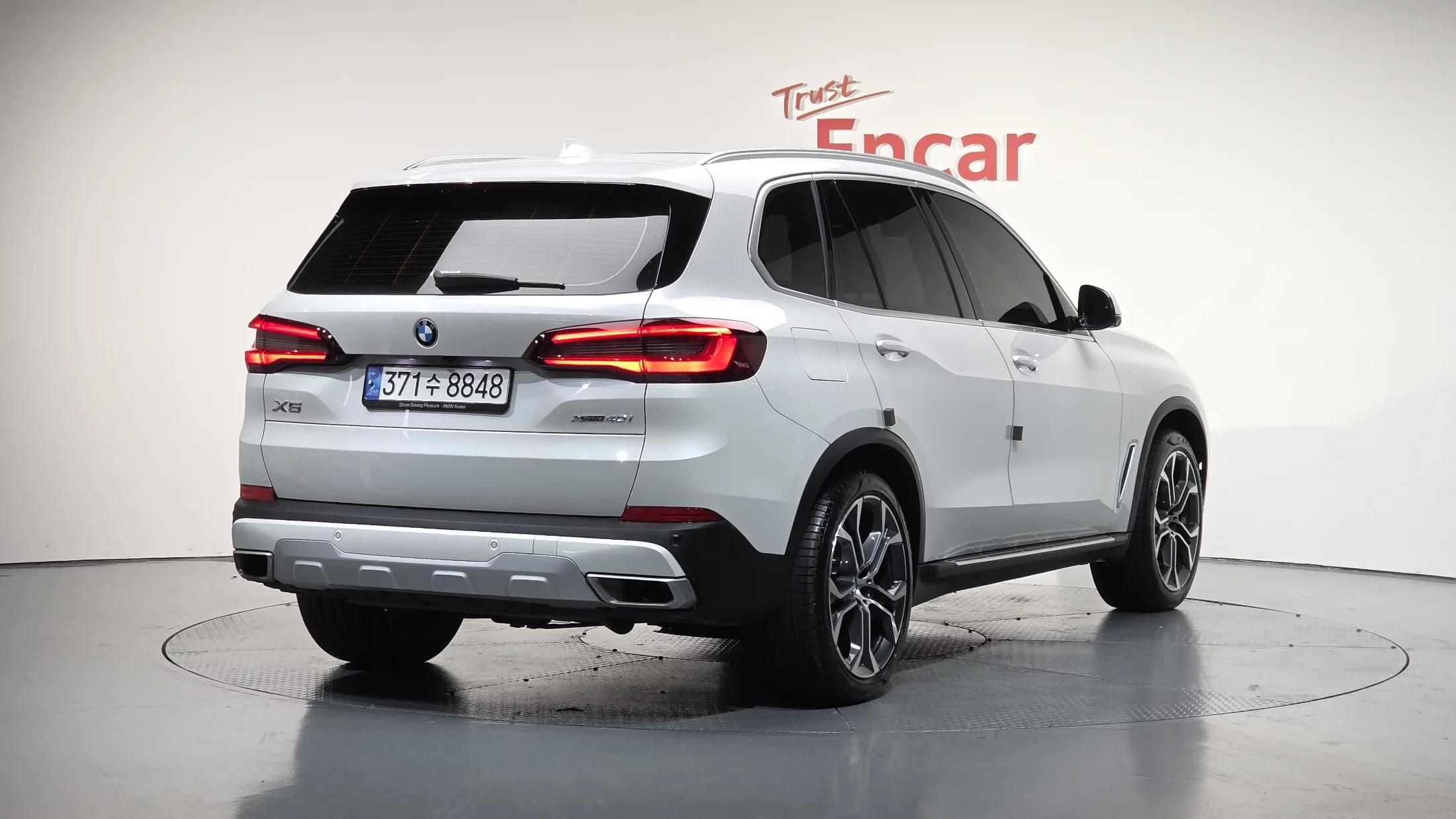 BMW X5 xDrive 40i xLine, 2022 г. 40760 км.