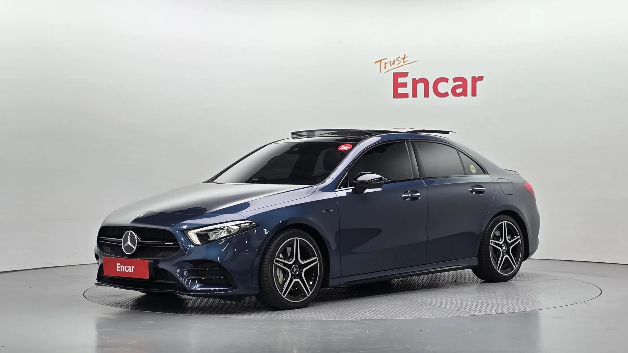Mercedes-Benz A-Class AMG A35 4MATIC Sedan, 2022 г. 29662 км.