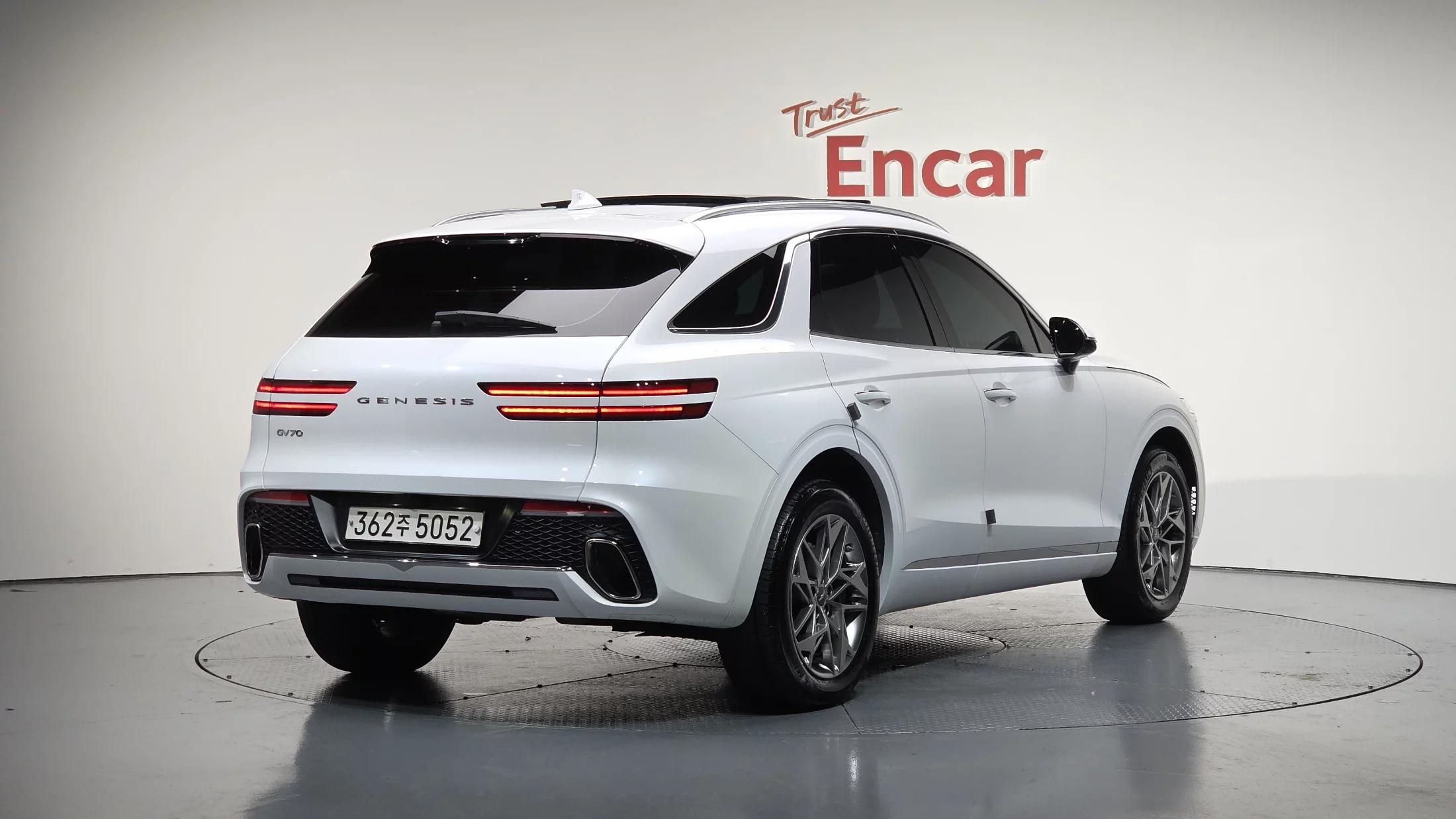 Genesis GV70 2.5T Gasoline 2WD, 2023 г. 36121 км.