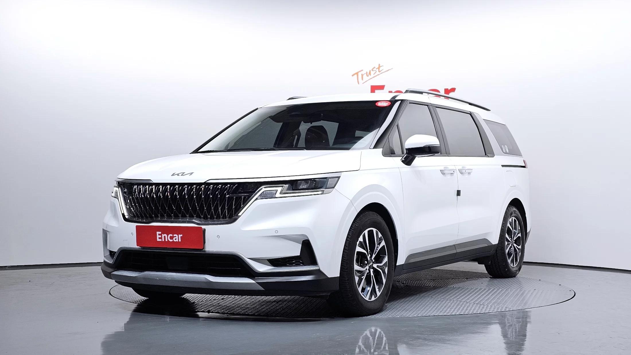 Kia Carnival 9-Seater Prestige, 2022 г. 64955 км.
