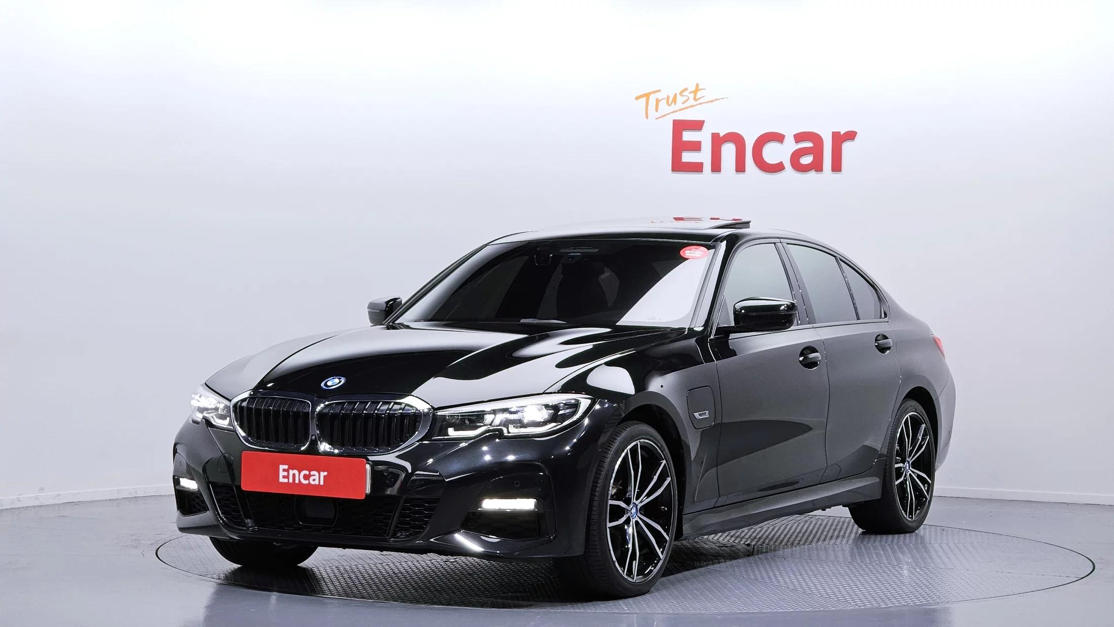 BMW 3-Series 320e M Sports, гибрид, 2022 г. 78756 км.