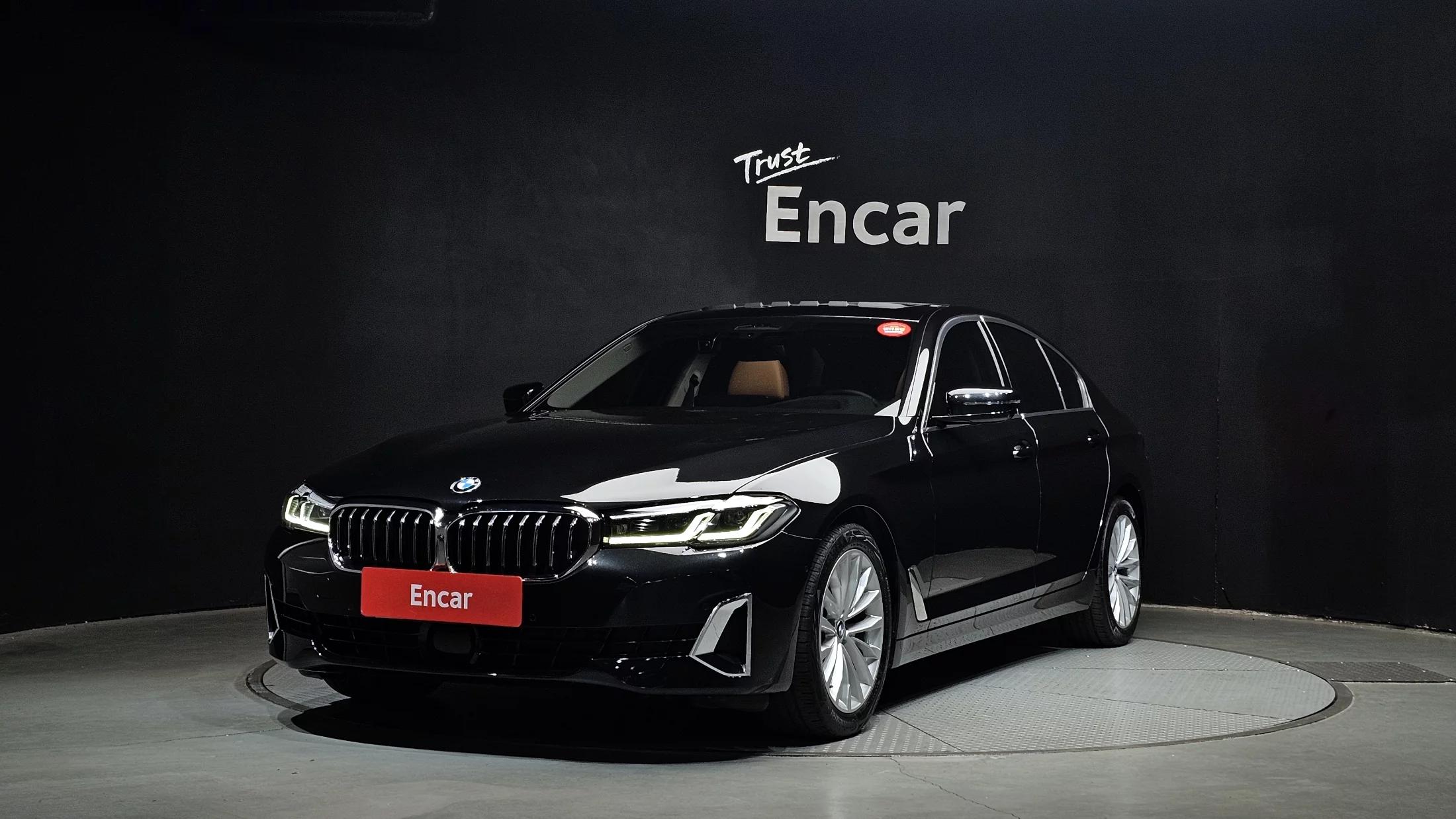 BMW 5-Series 520i Luxury, 2023 г. 40089 км.