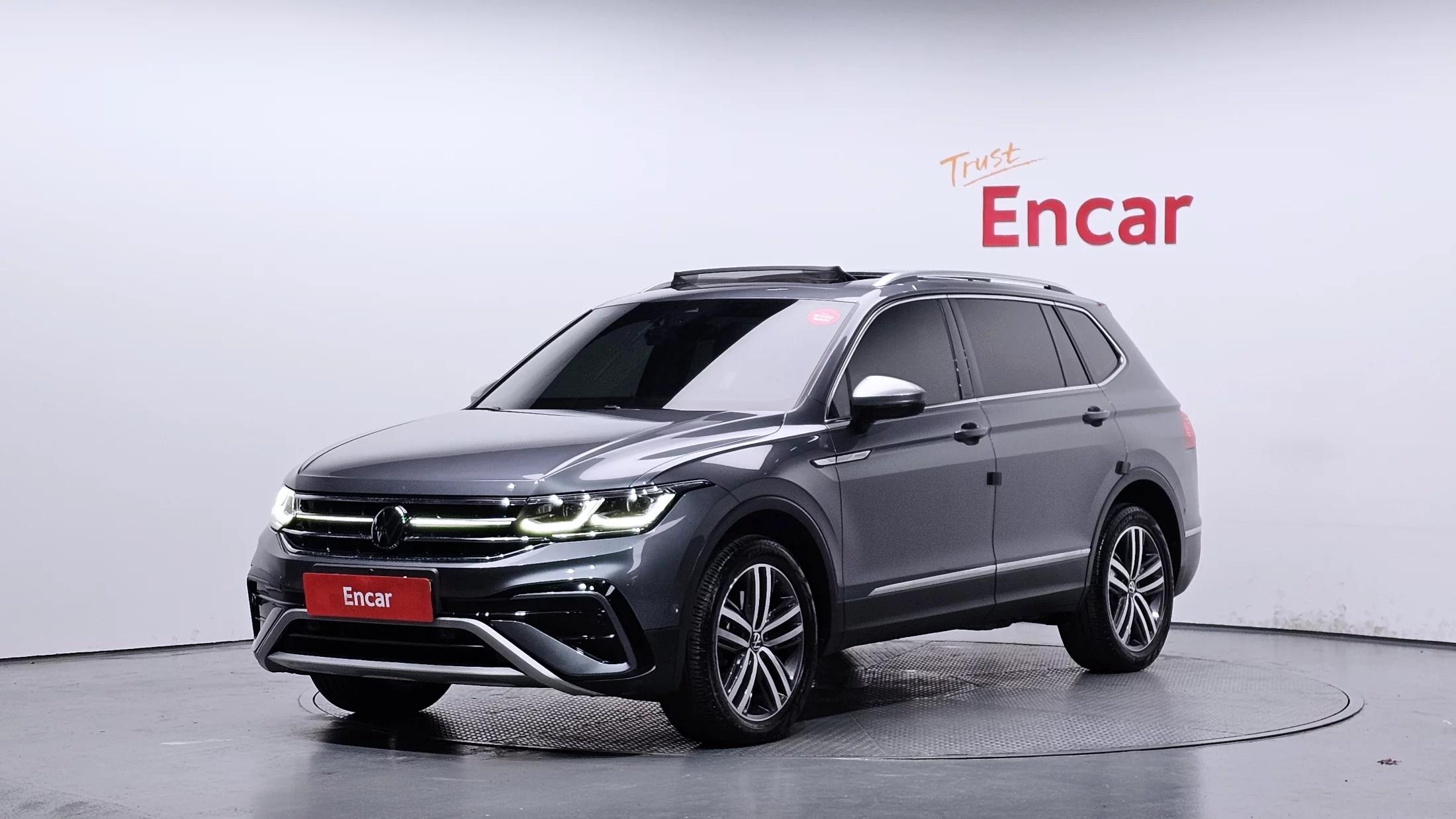 Volkswagen TIGUAN 2.0 TSI Prestige, 2022 г. 40083 км.