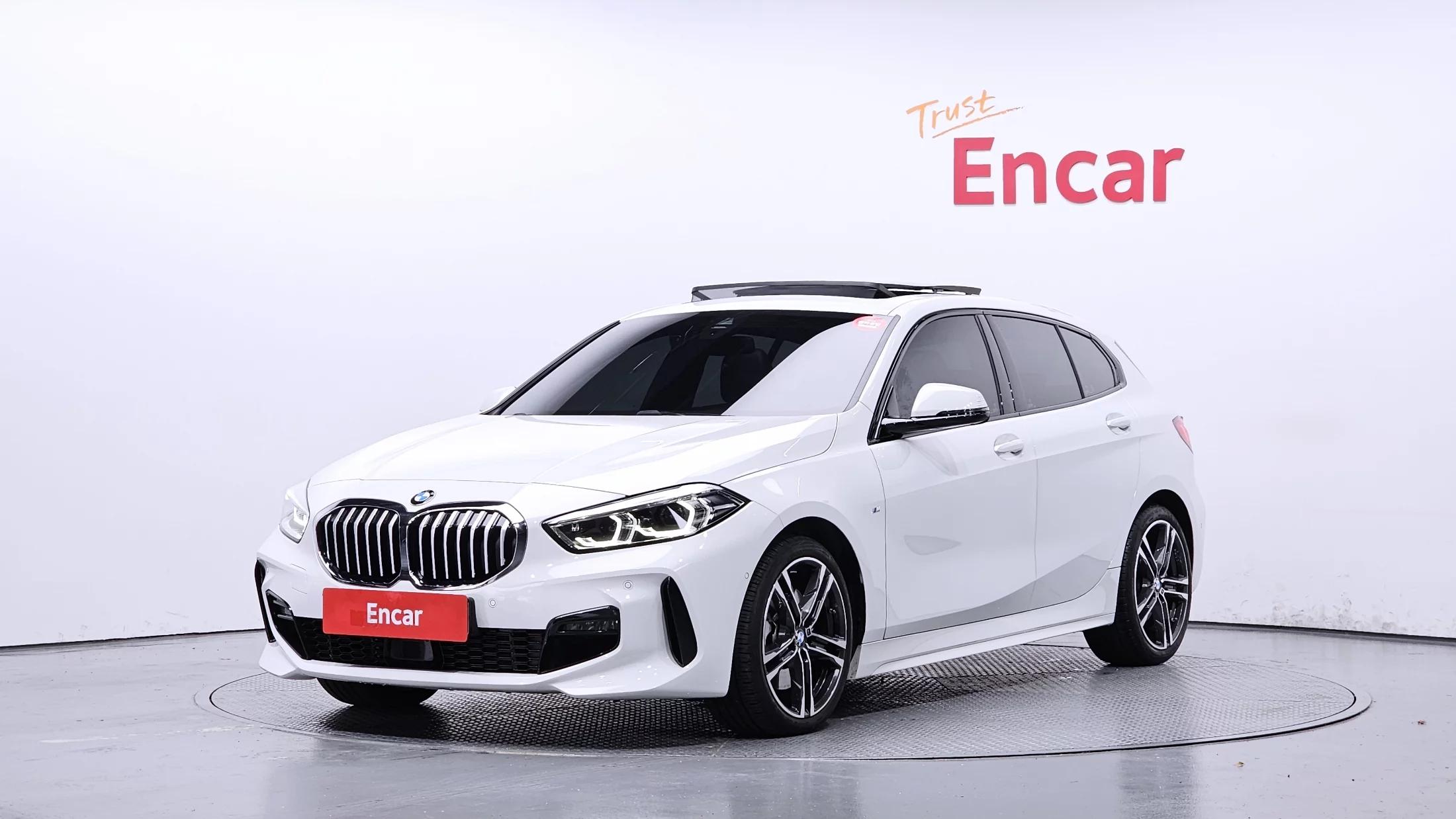 BMW 1-Series 120i M Sports, 2024 г. 9647 км.