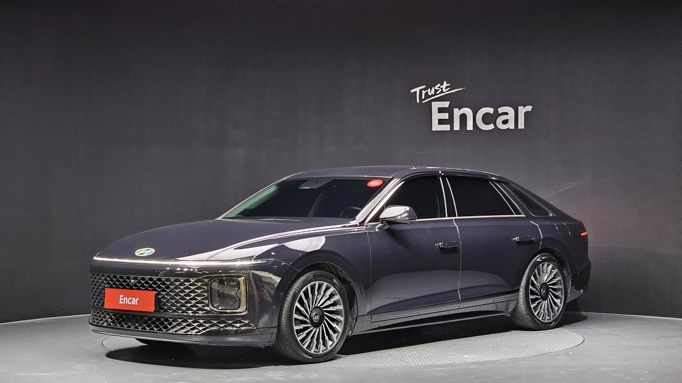 Hyundai Grandeur 2,5 Gasoline 2WD Calligraphy, 2023 г. 81169 км.