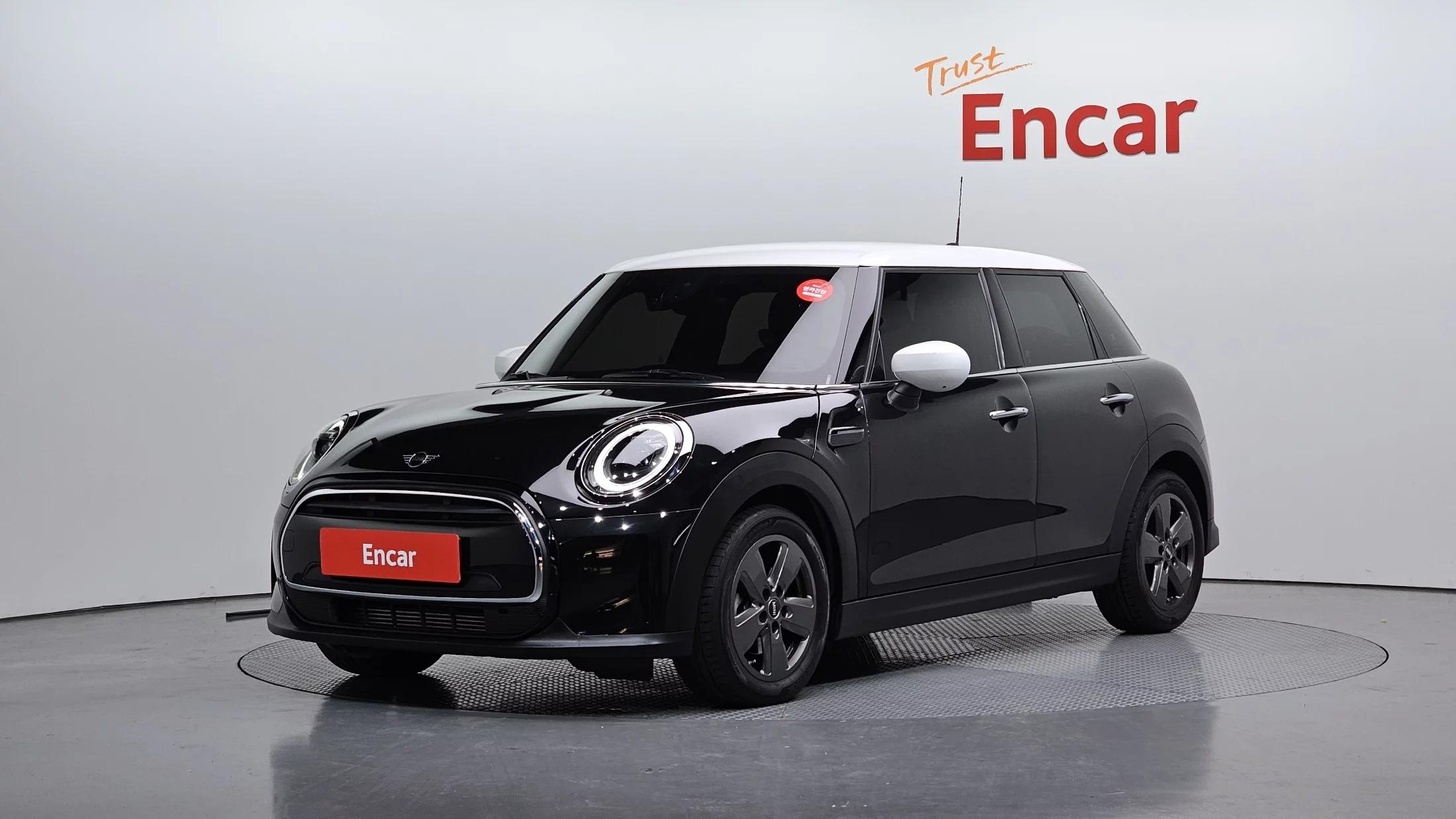 MINI Cooper 5Door Classic Third Generation, 2023 г. 11993 км.
