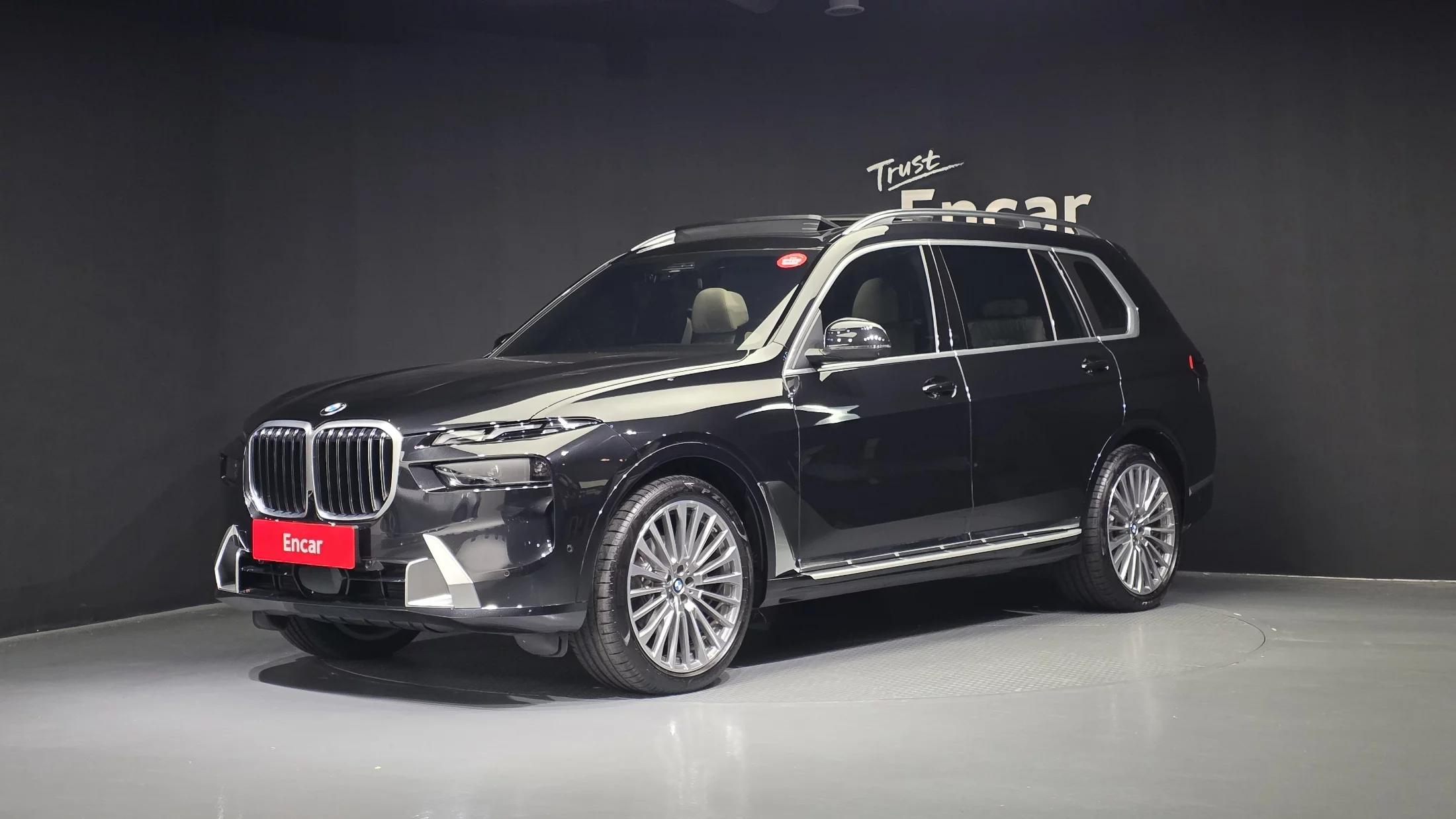 BMW X7 xDrive 40i Design Pure Excellence 7-Seater, 2024 г. 12573 км.