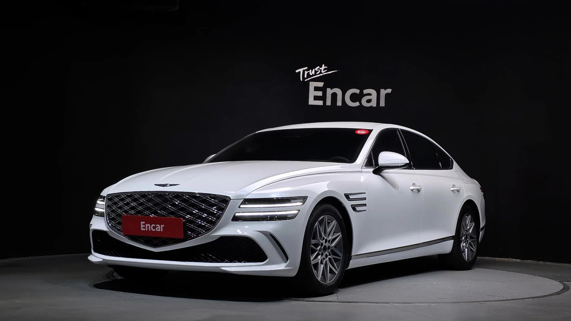Genesis G80 Gasoline 2.5 Turbo 2WD, 2024 г. 10607 км.