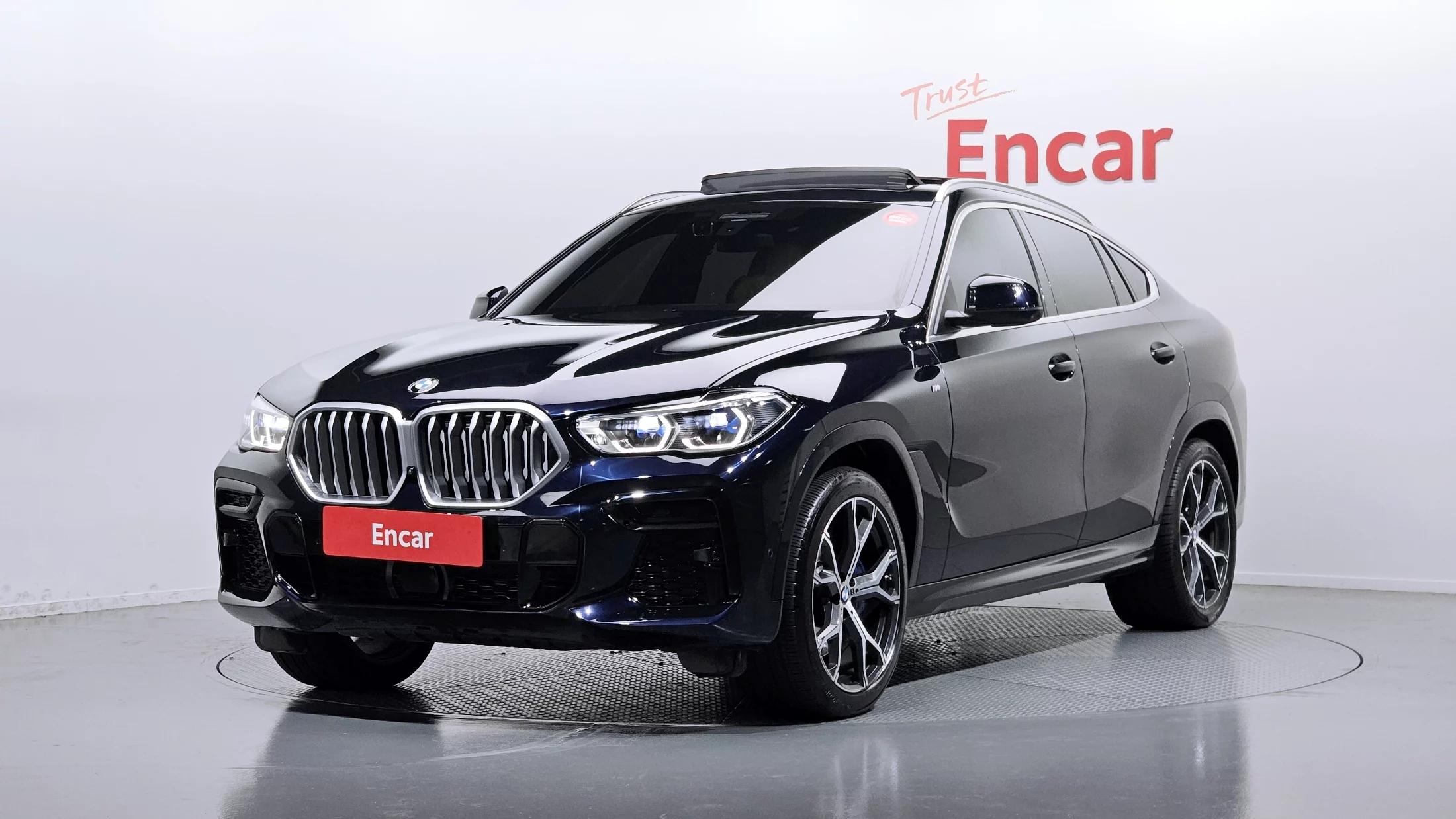 BMW X6 xDrive40i M Sport, 2022 г. 33230 км.