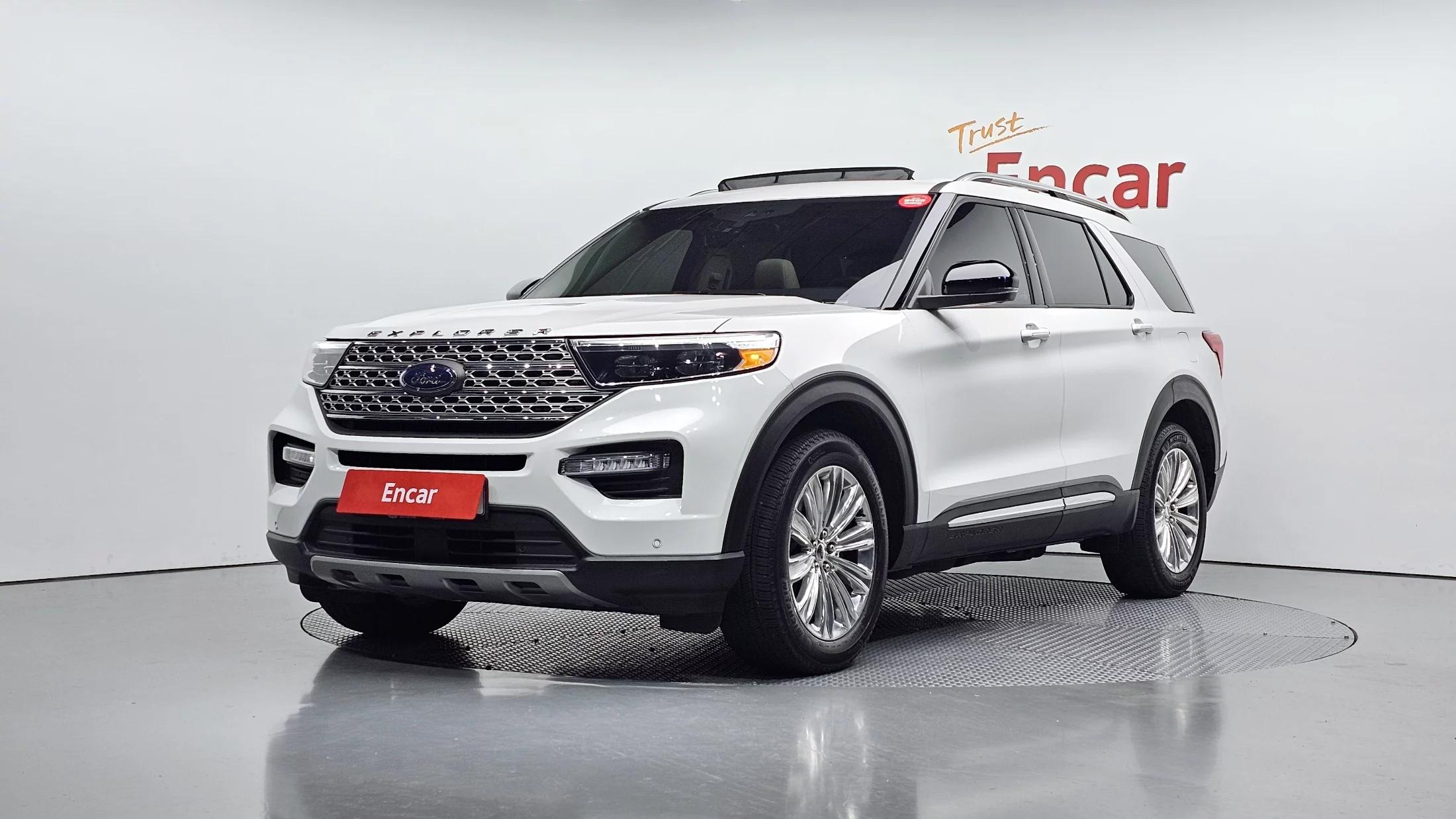 Ford EXPLORER 2.3 LimIted 4WD, 2022 г. 21873 км.