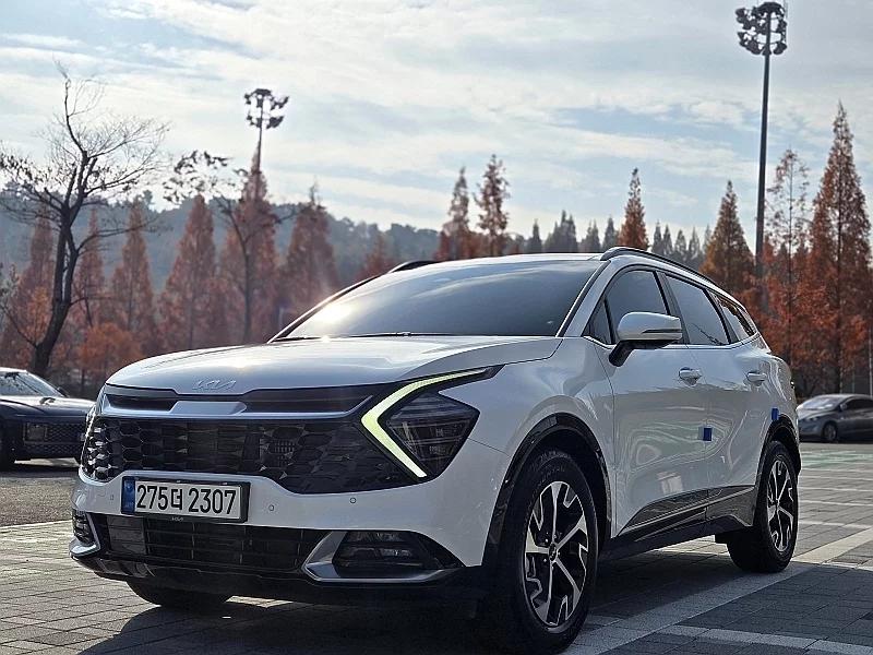 Kia Sportage Signature 2WD, гибрид, 2022 г. 26629 км.