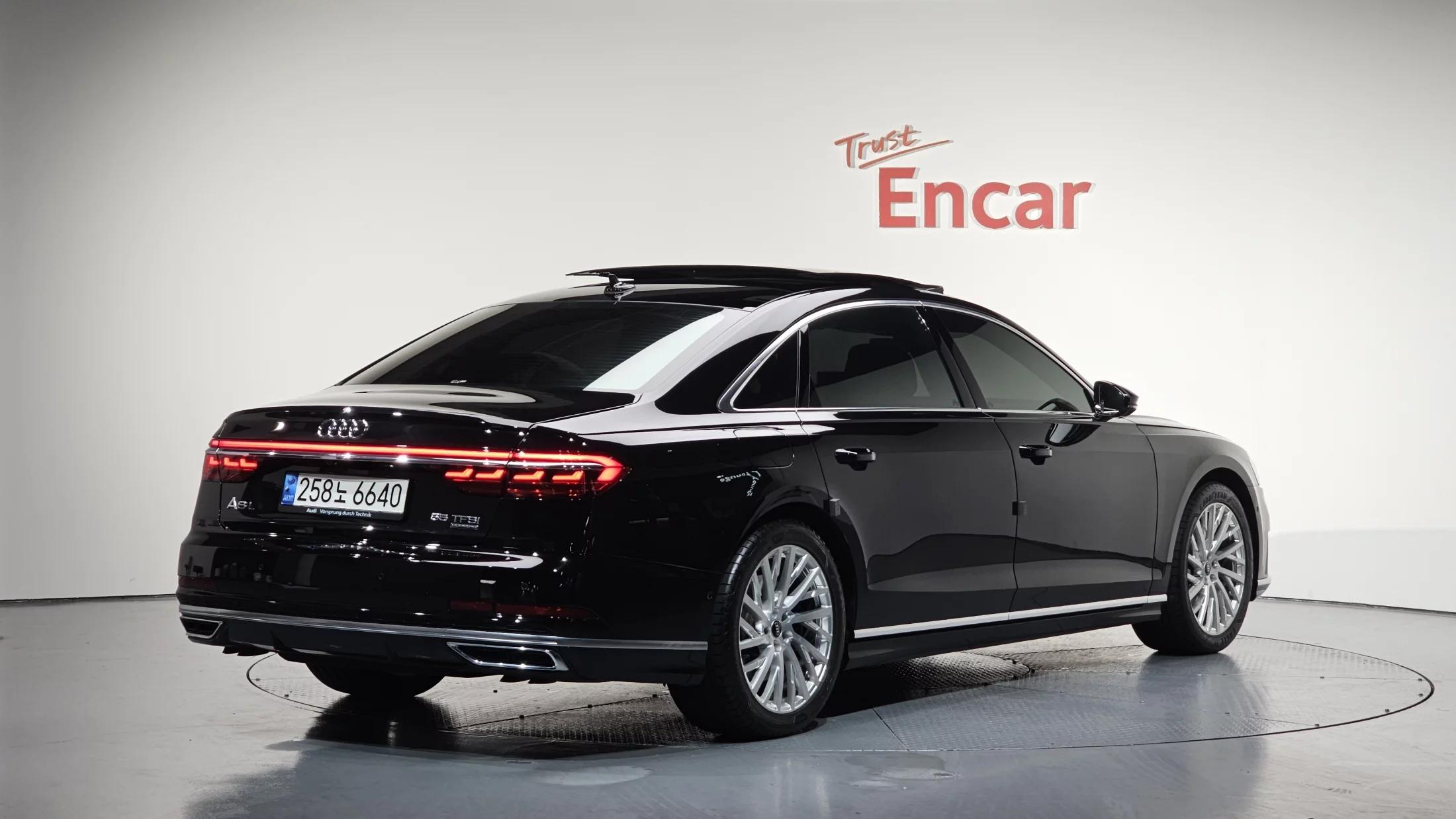 Audi A8 55 TFSI Quattro LWB, 2021 г. 79465 км.